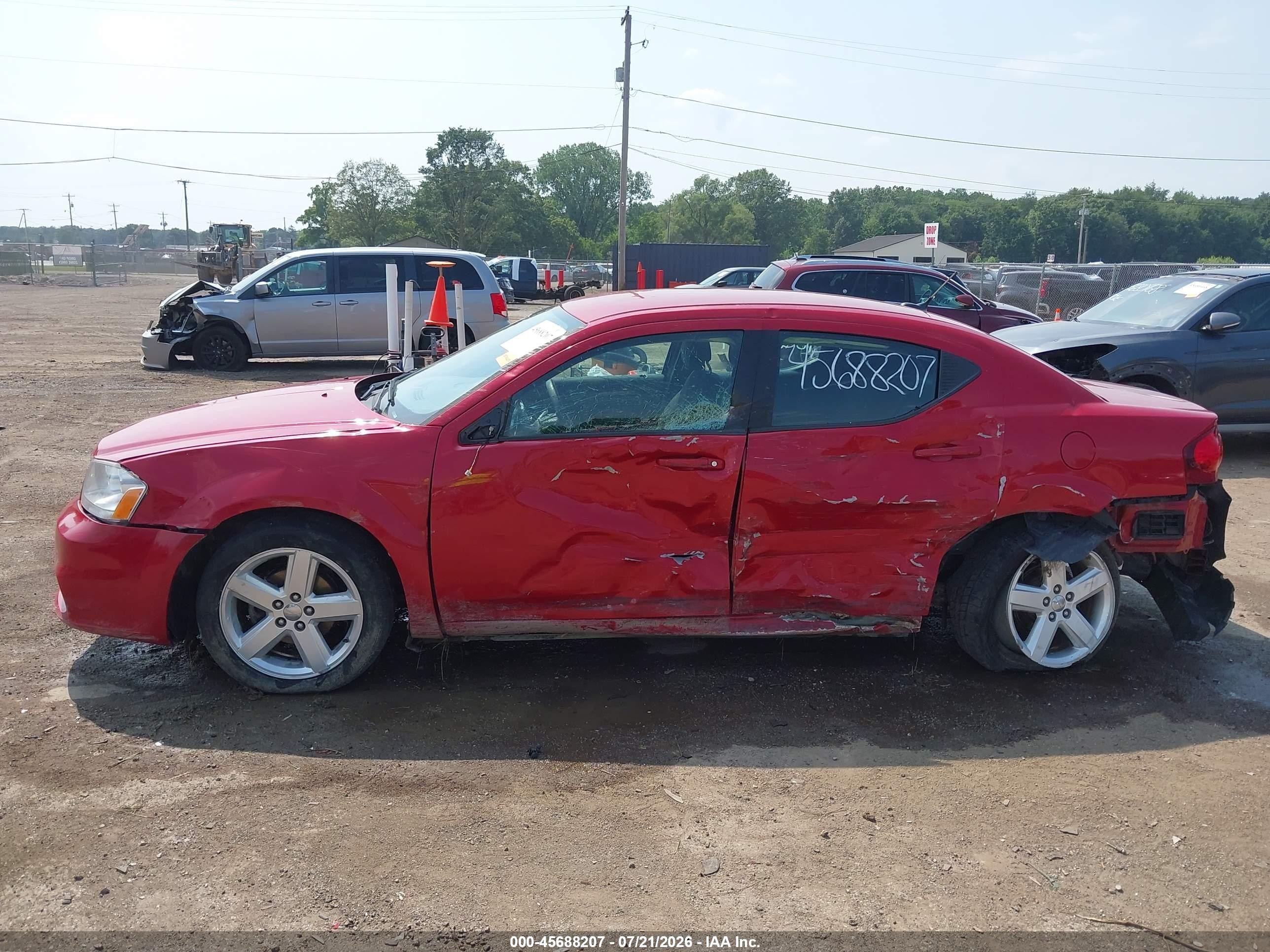 2013 Dodge Avenger Se Красный vin: 1C3CDZAB7DN535359