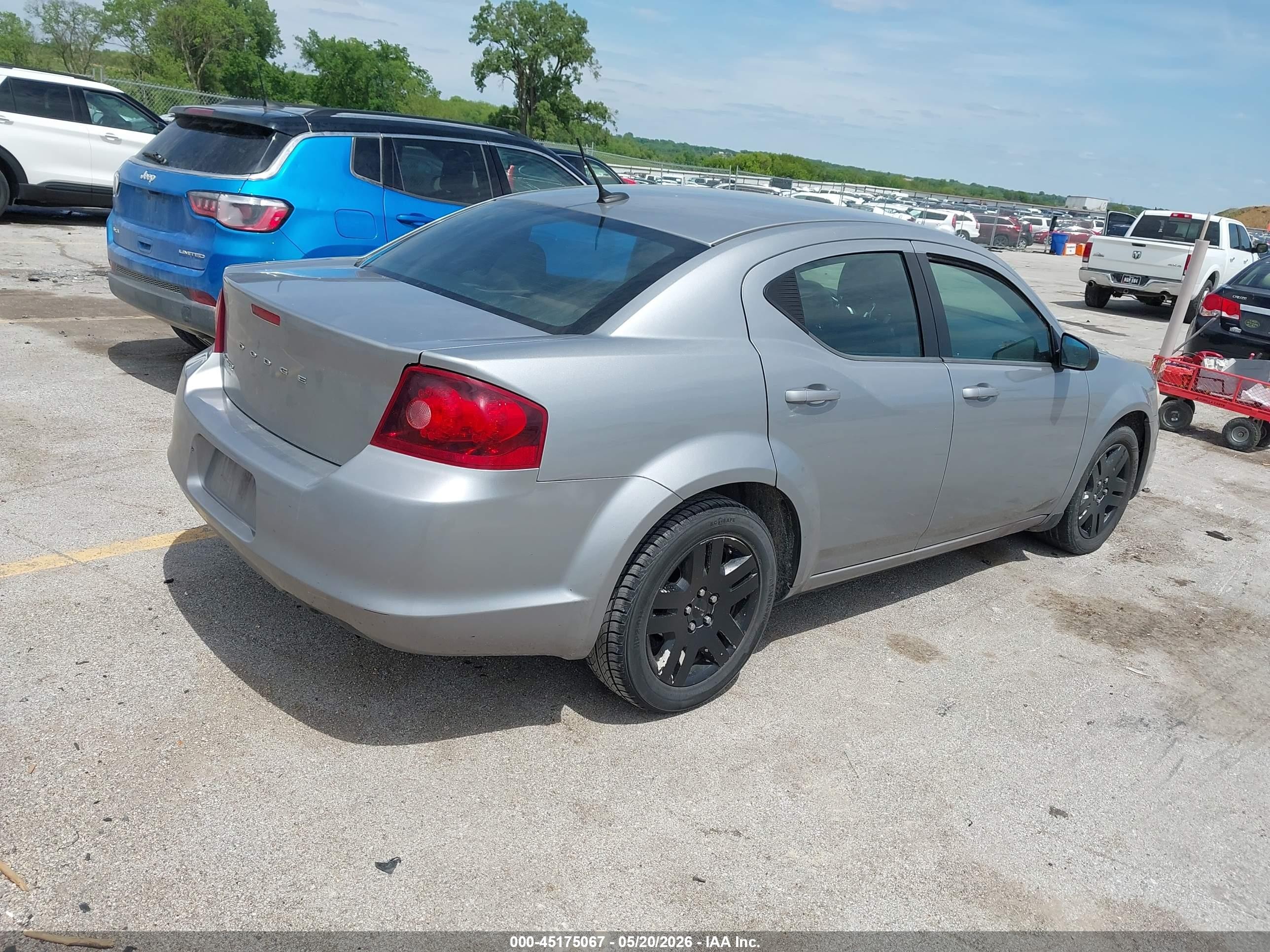 2014 Dodge Avenger Se Silver vin: 1C3CDZAB7EN220174