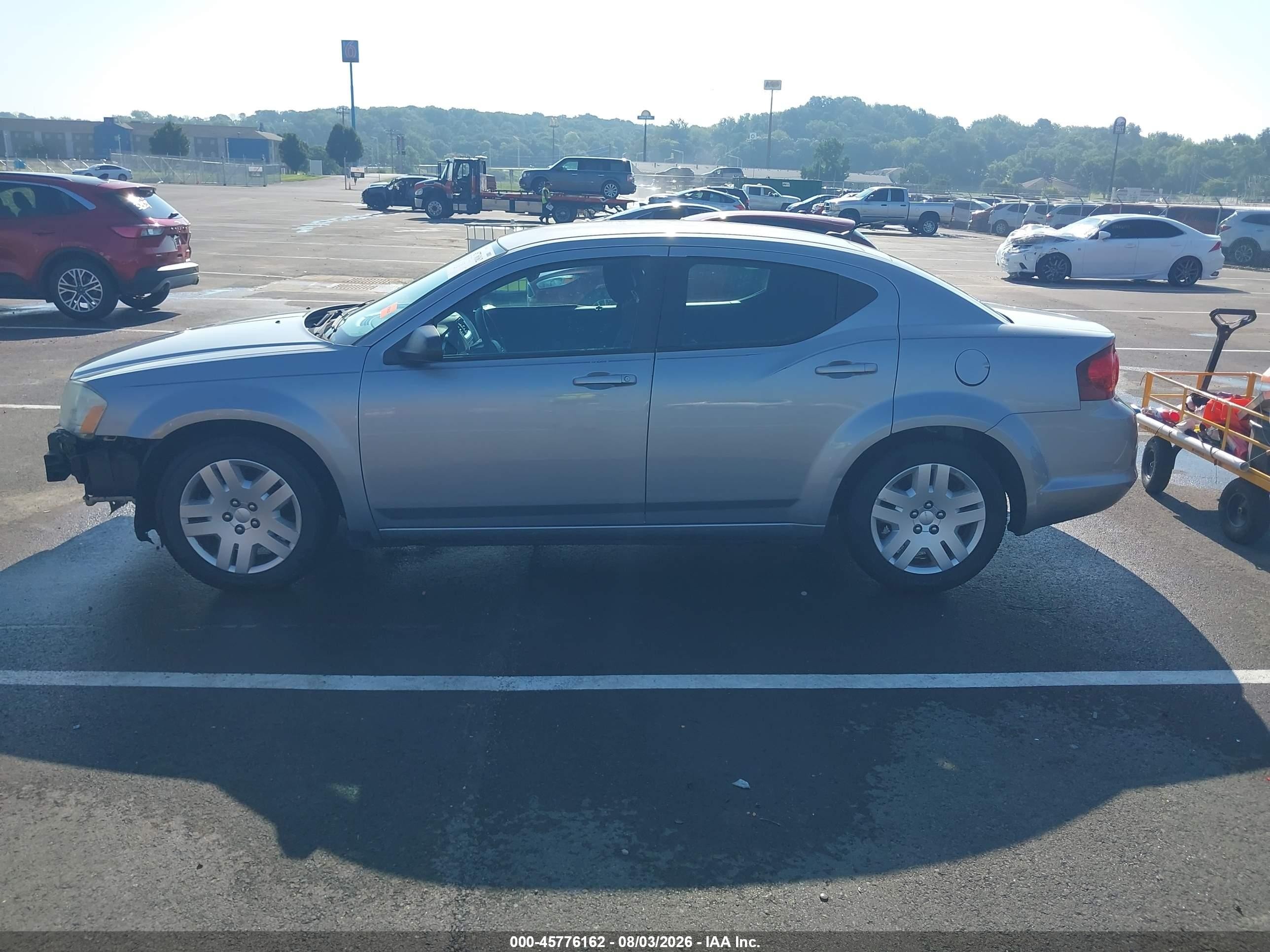 2014 Dodge Avenger Se Silver vin: 1C3CDZAB8EN161118