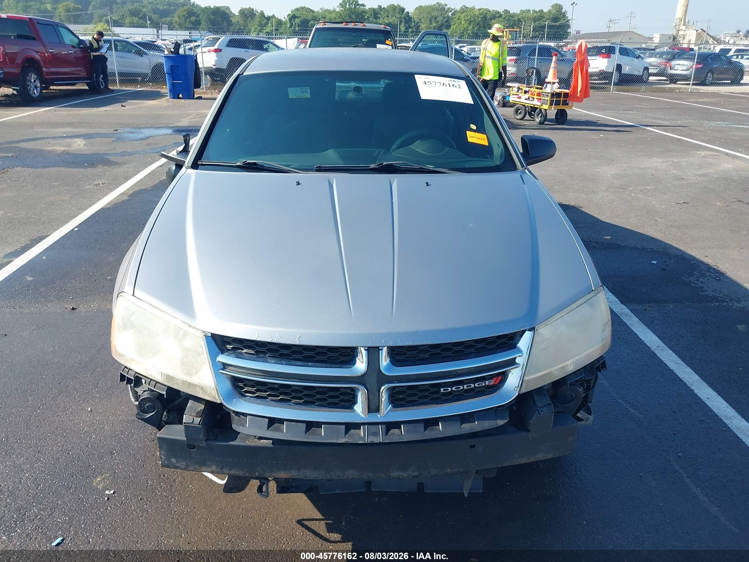 2014 Dodge Avenger Se Silver vin: 1C3CDZAB8EN161118