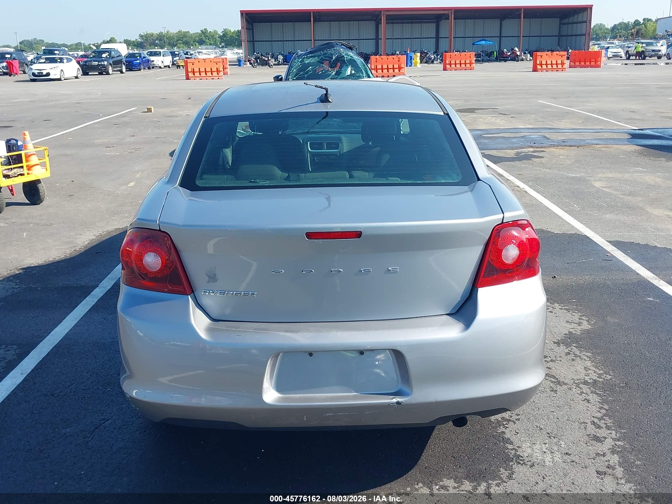 2014 Dodge Avenger Se Silver vin: 1C3CDZAB8EN161118