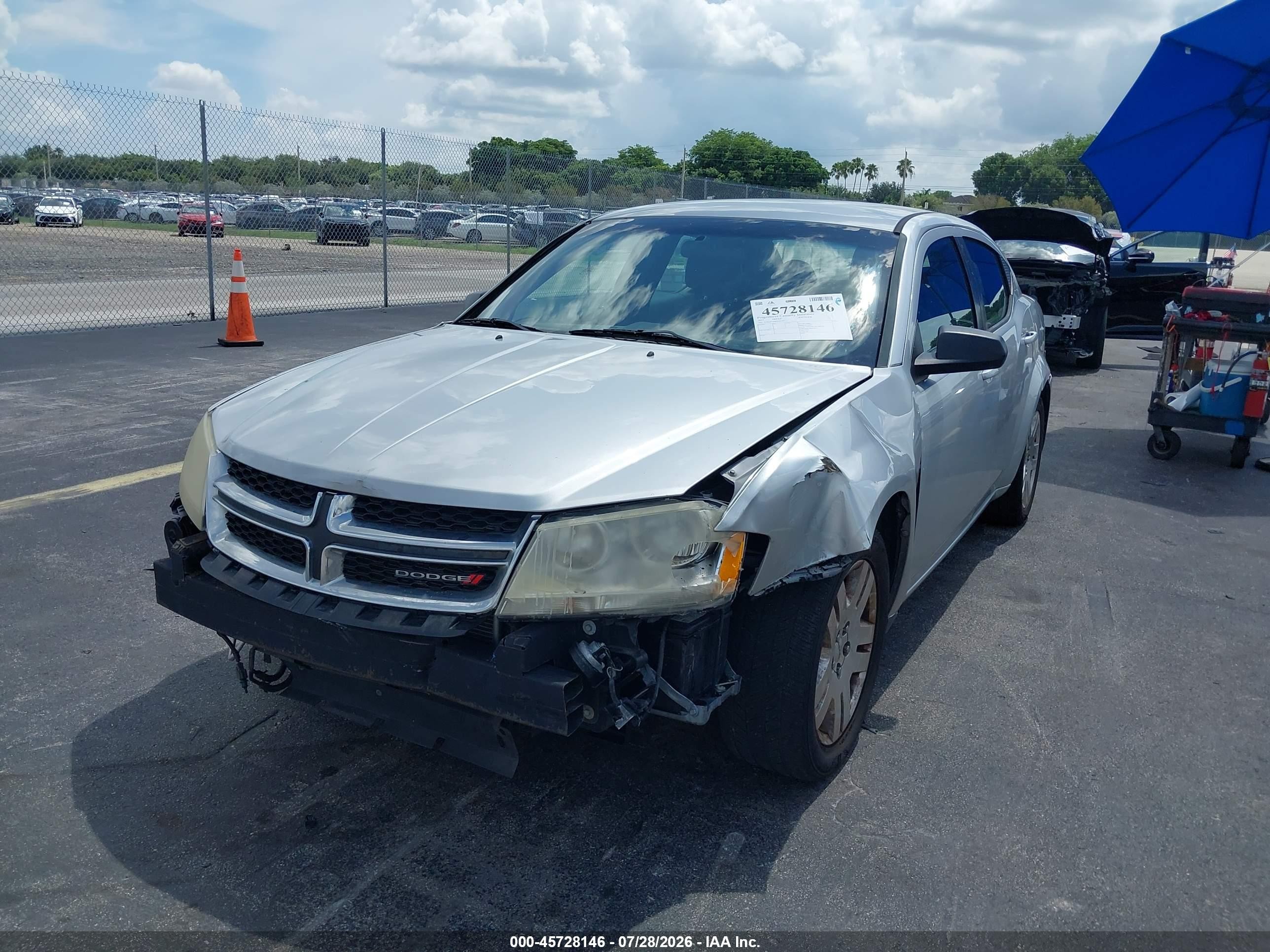 2013 Dodge Avenger Se Серебряный vin: 1C3CDZAB9DN756509