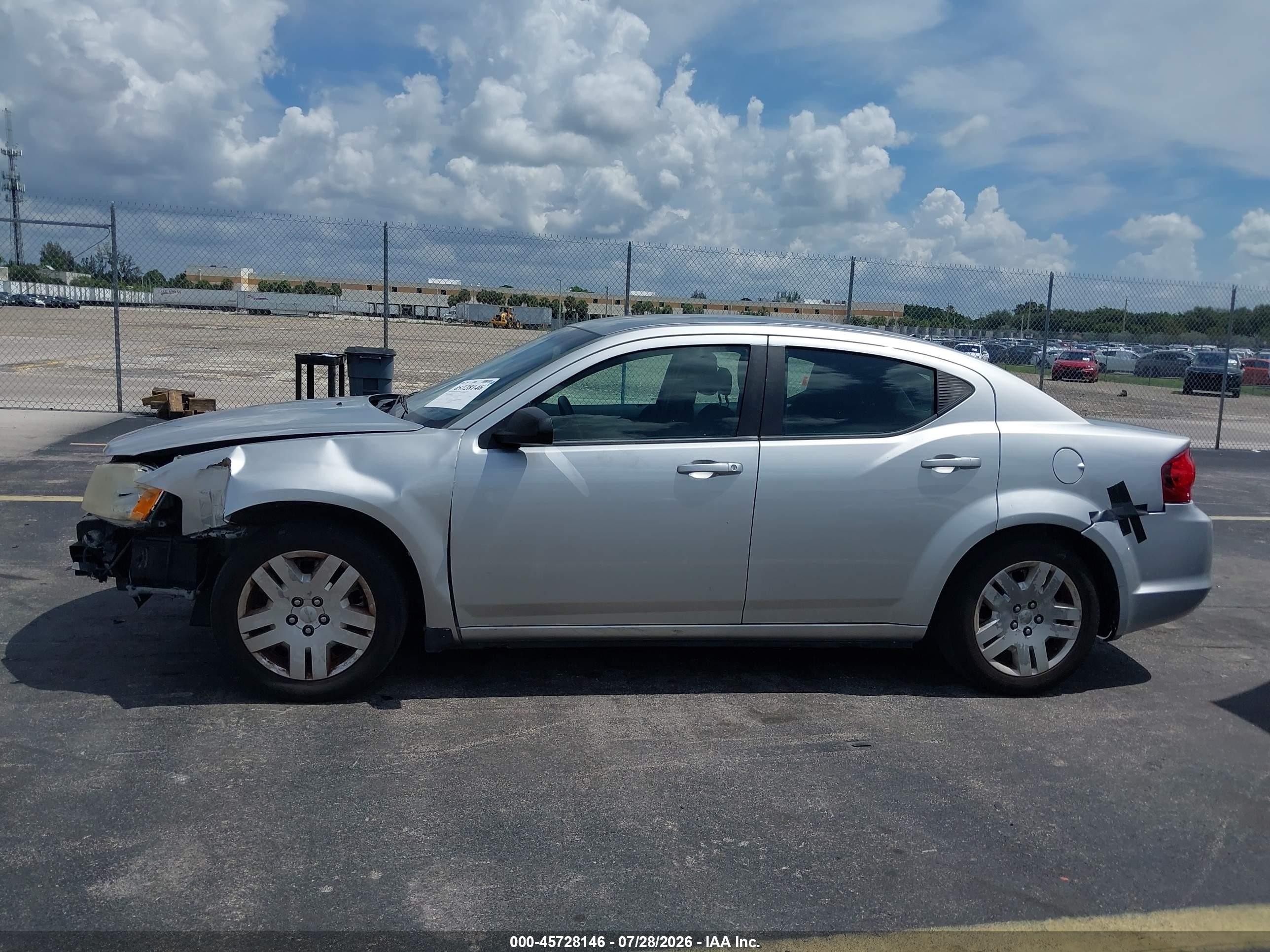2013 Dodge Avenger Se Серебряный vin: 1C3CDZAB9DN756509