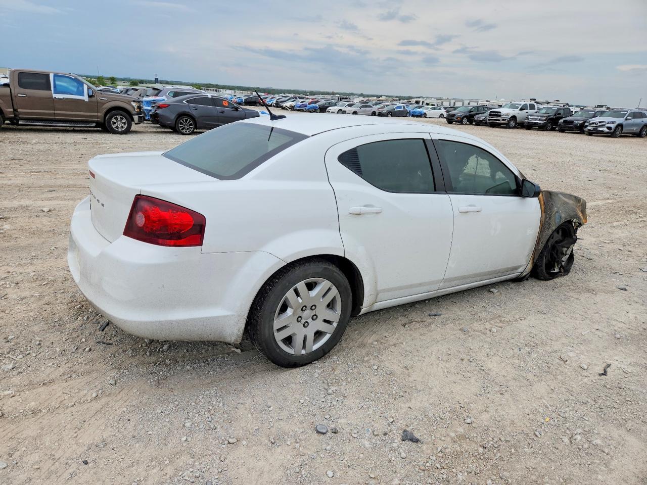 2014 Dodge Avenger Se Белый vin: 1C3CDZAB9EN216398