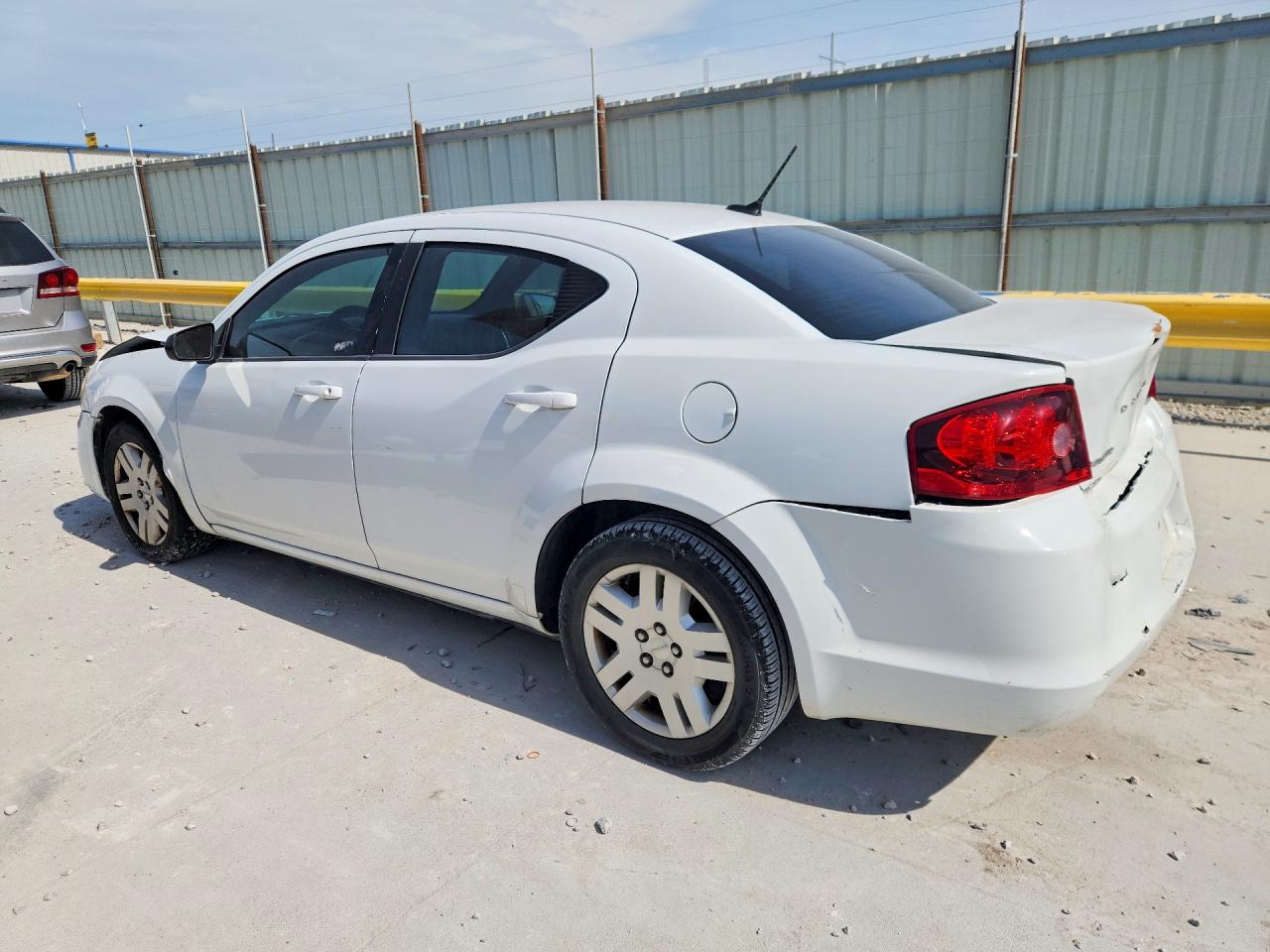 2014 Dodge Avenger Se White vin: 1C3CDZAB9EN219320