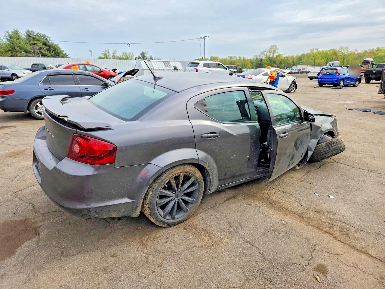 2014 Dodge Avenger Se Charcoal vin: 1C3CDZAB9EN226865