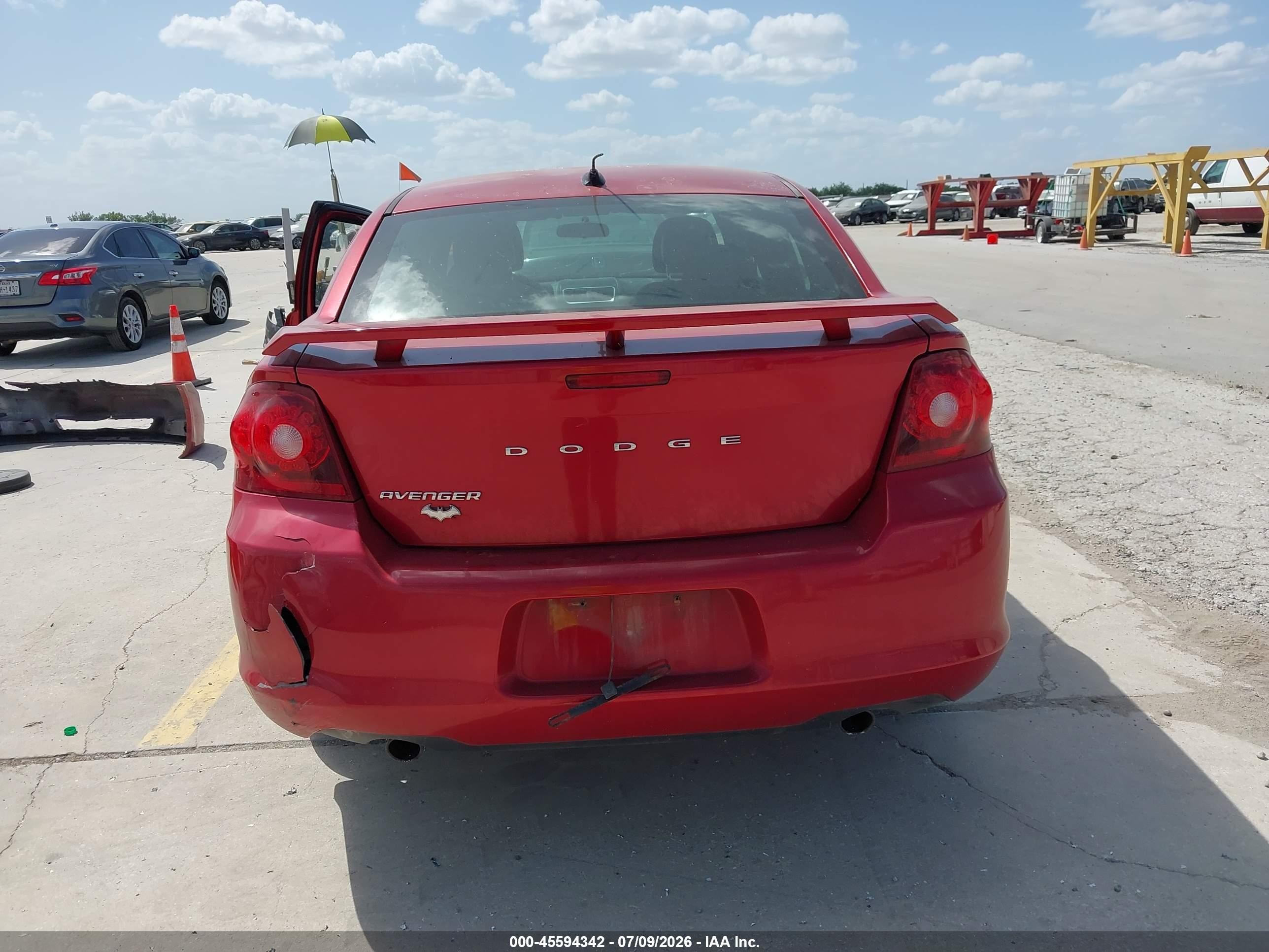2013 Dodge Avenger Se V6 Красный vin: 1C3CDZAG5DN552785
