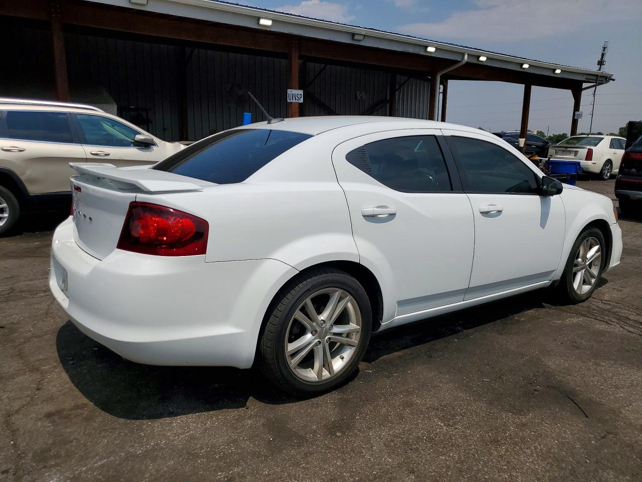 2013 Dodge Avenger Se Белый vin: 1C3CDZAG5DN585317