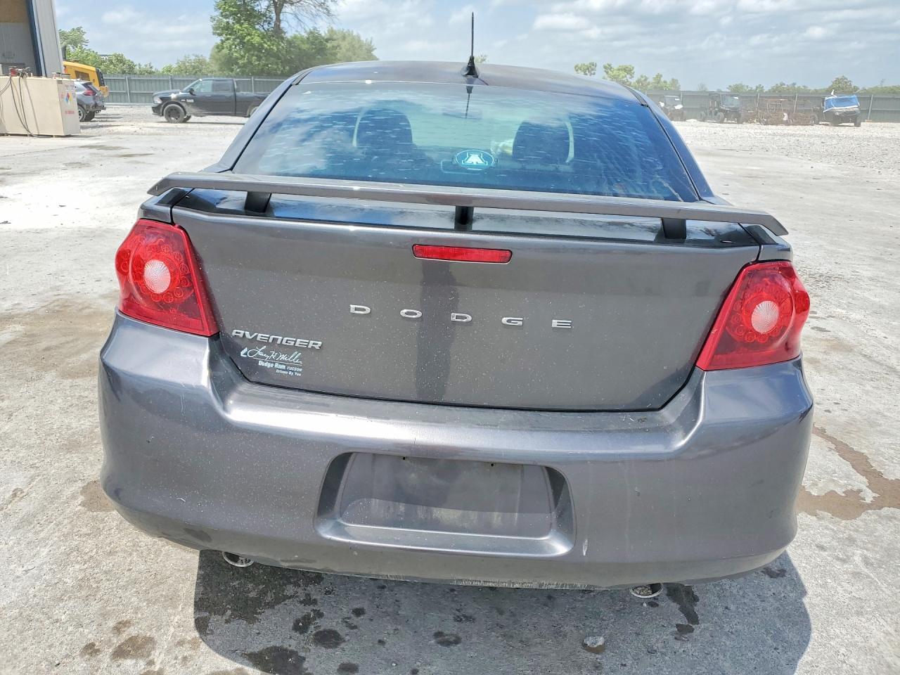 2014 Dodge Avenger Se Gray vin: 1C3CDZAG5EN234506