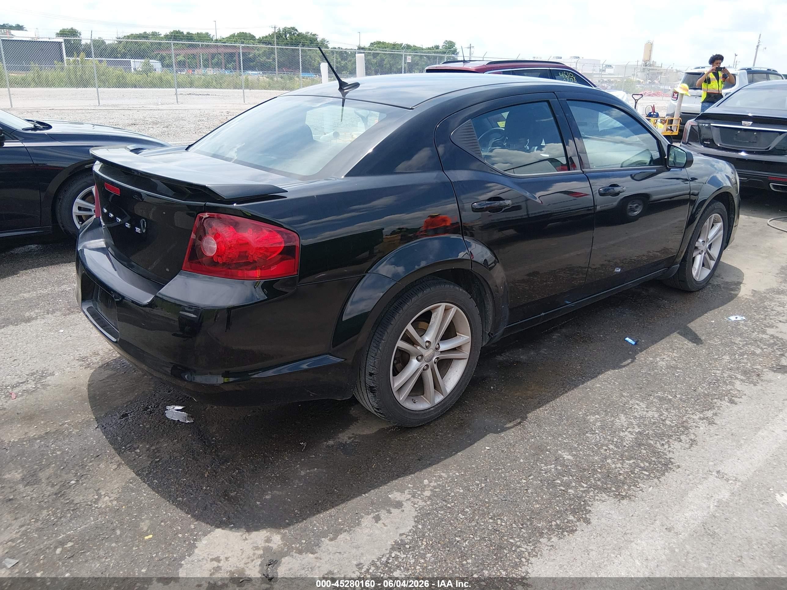 2014 Dodge Avenger Se Black vin: 1C3CDZAG7EN129711