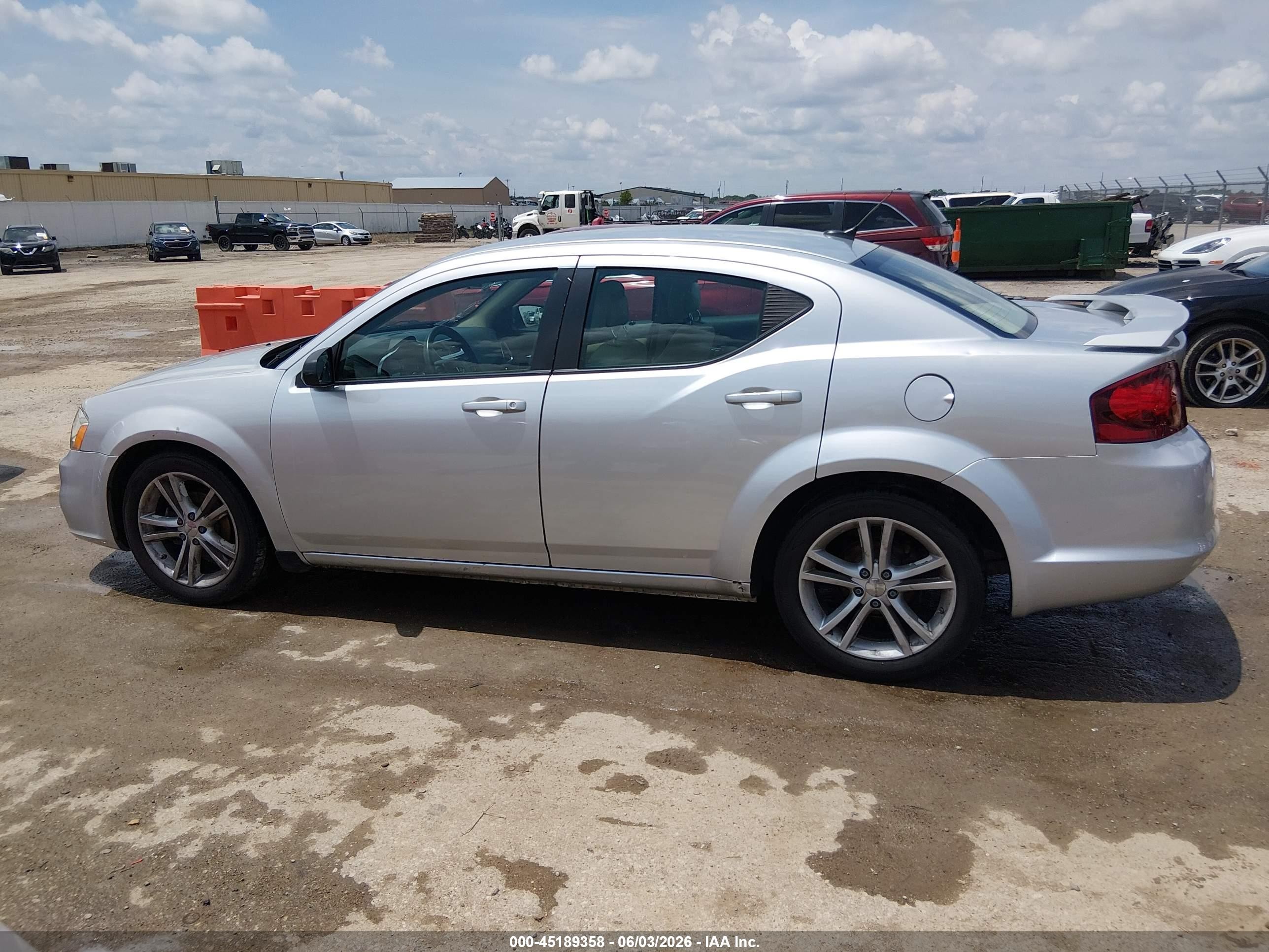 2012 Dodge Avenger Se Silver vin: 1C3CDZAGXCN315577