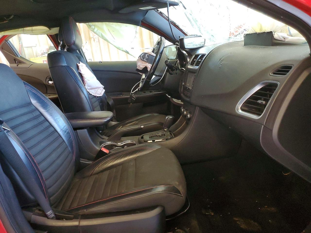 2013 Dodge Avenger R Red vin: 1C3CDZBG1DN725720
