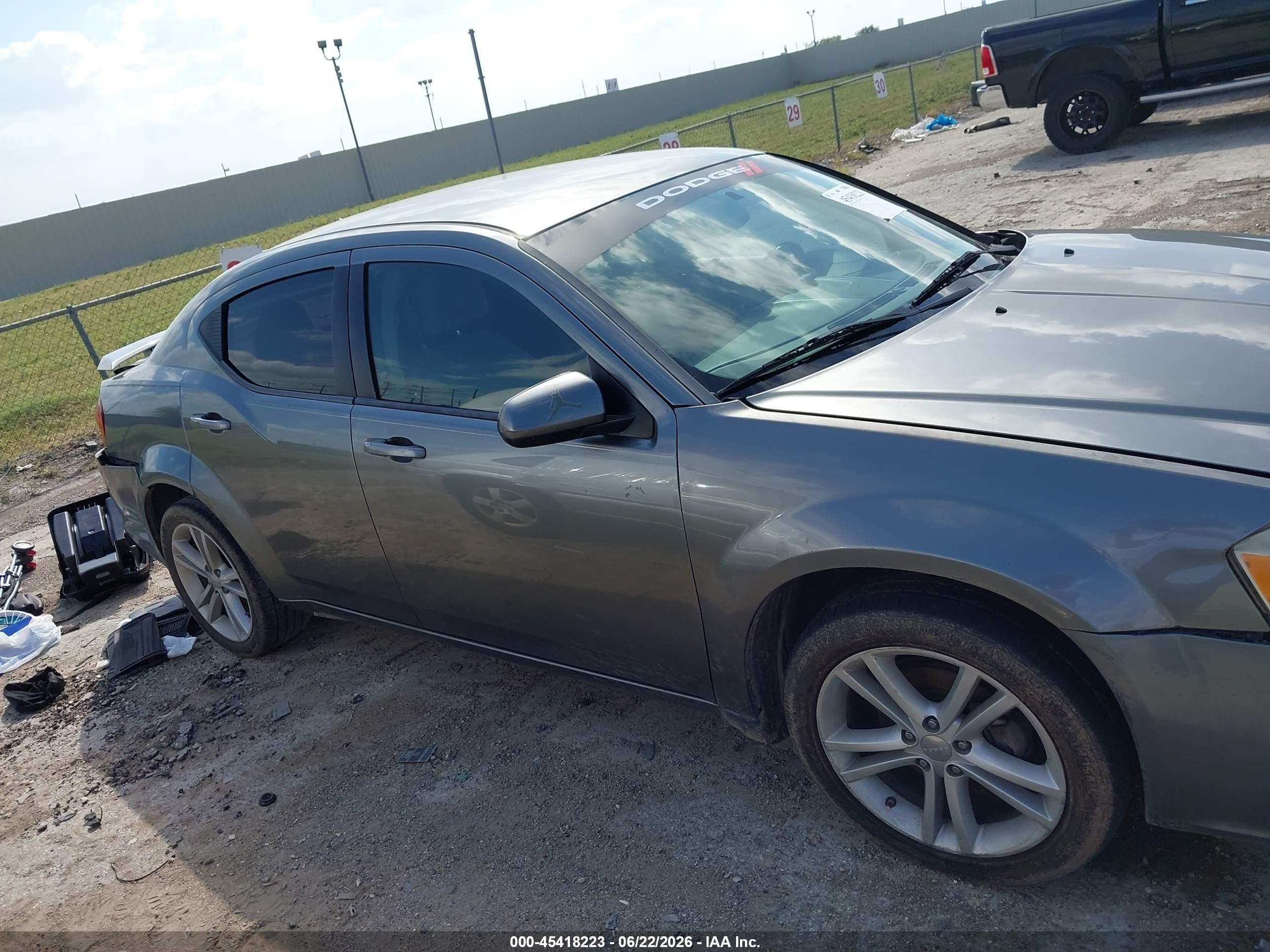 2012 Dodge Avenger Sxt Gray vin: 1C3CDZCB3CN190391