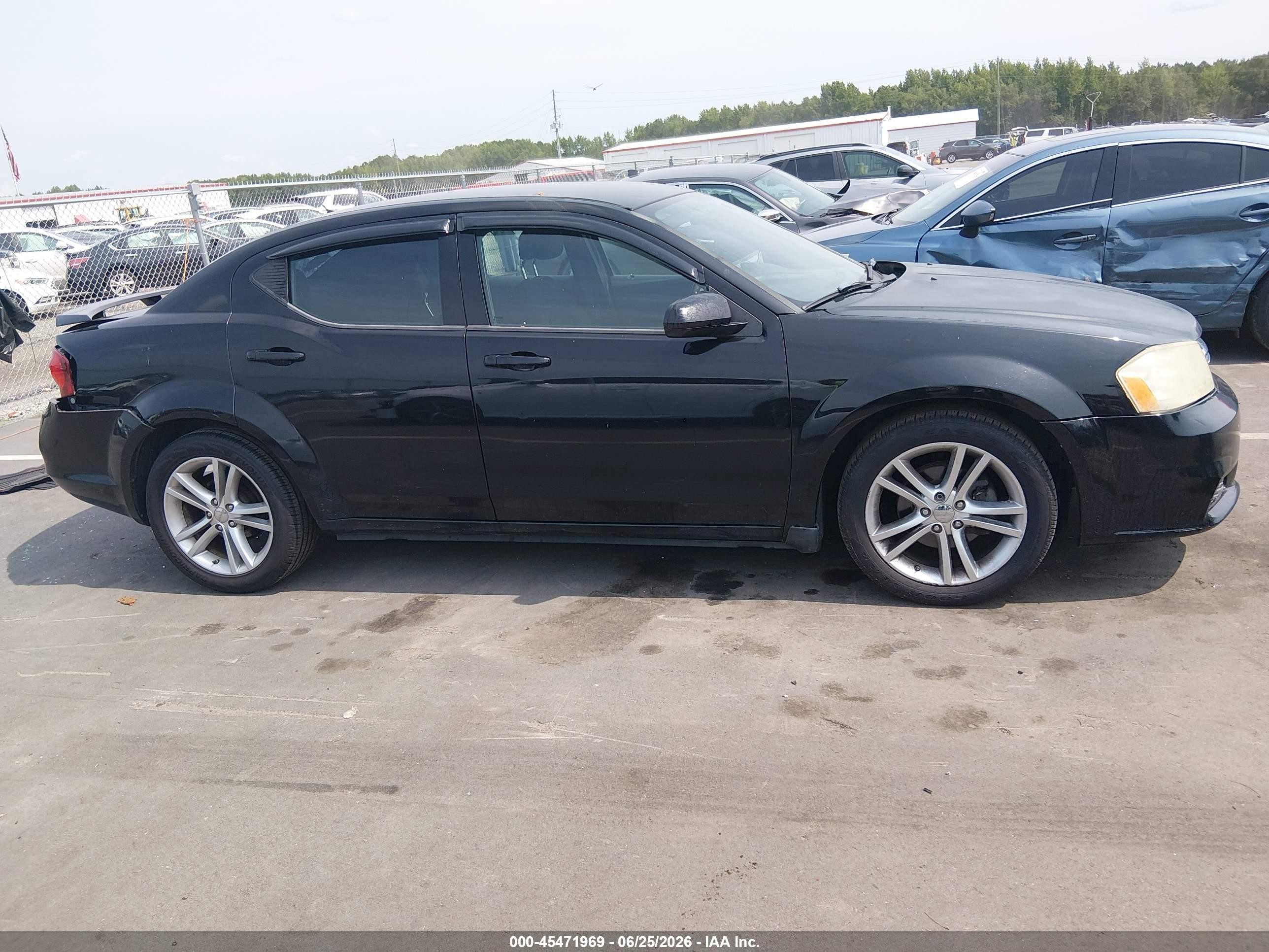 2012 Dodge Avenger Sxt Черный vin: 1C3CDZCB4CN253479