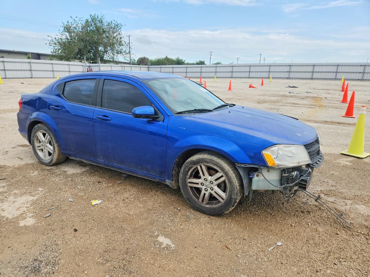 2013 Dodge Avenger Sxt Blue vin: 1C3CDZCB5DN656971