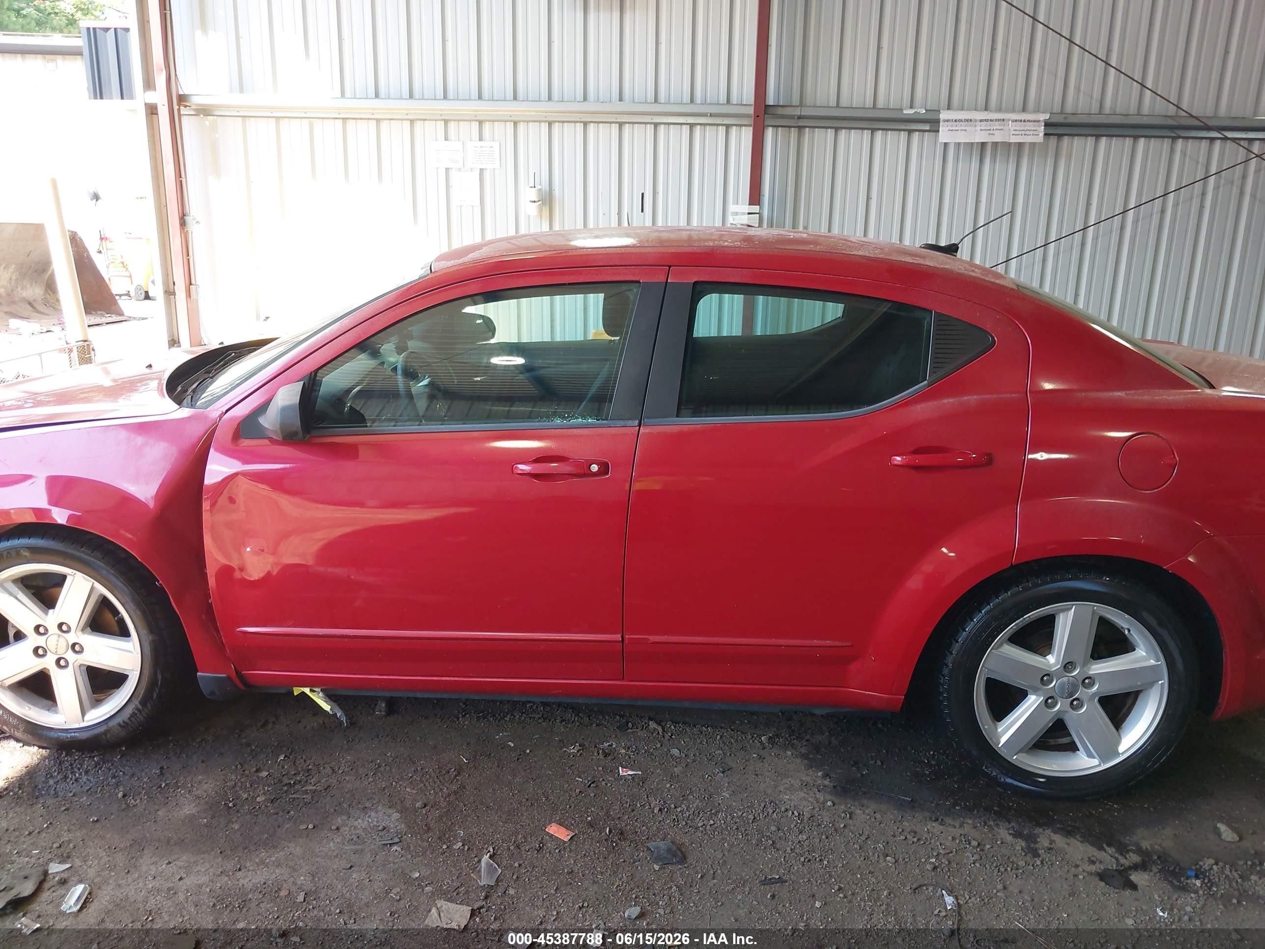 2013 Dodge Avenger Sxt Red vin: 1C3CDZCB6DN682236