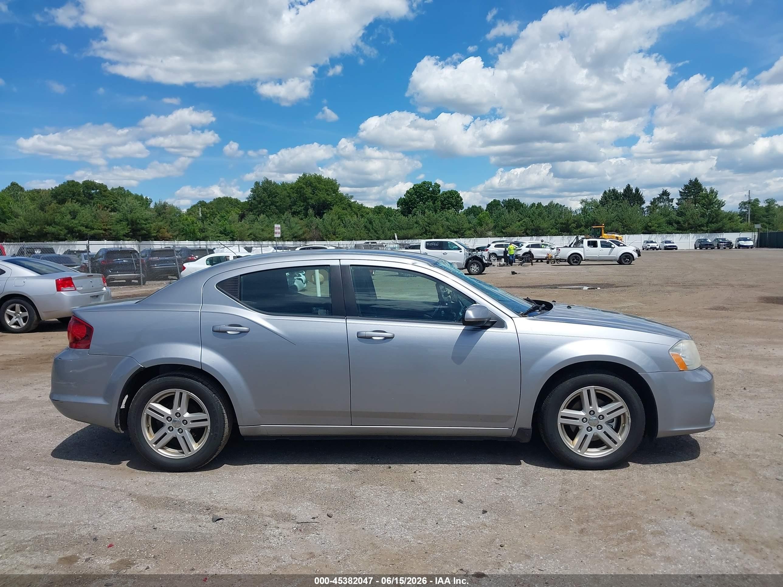 2013 Dodge Avenger Sxt Silver vin: 1C3CDZCB7DN552384