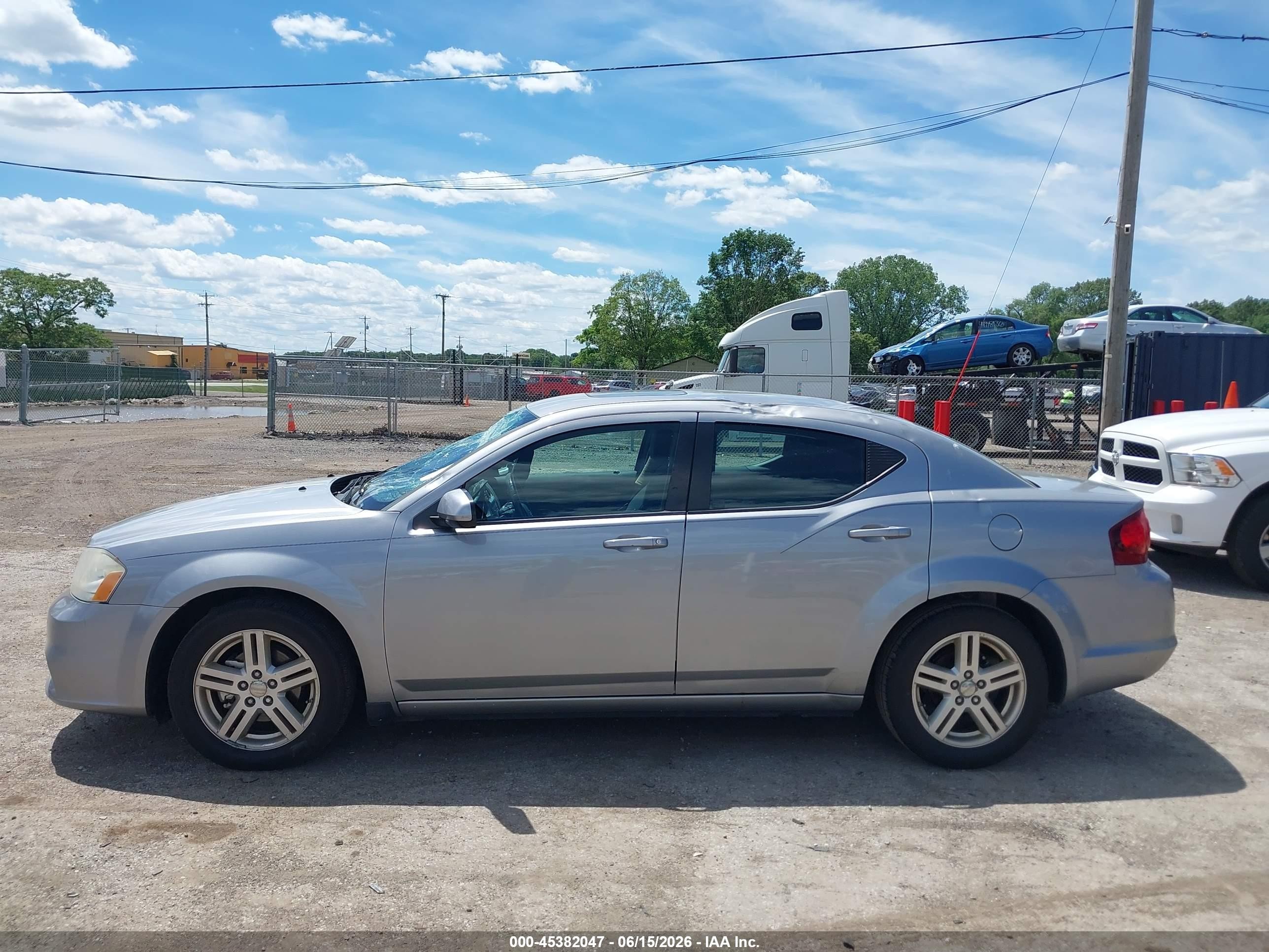 2013 Dodge Avenger Sxt Silver vin: 1C3CDZCB7DN552384