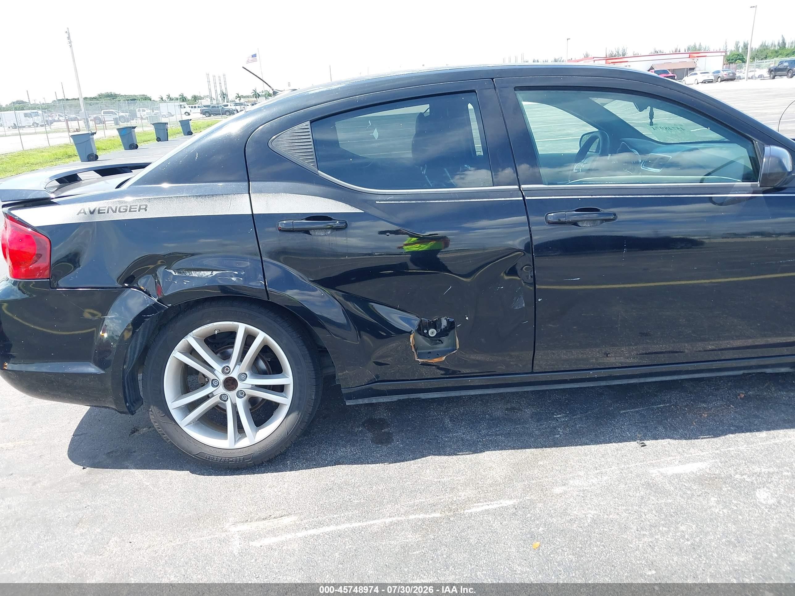 2014 Dodge Avenger Sxt Black vin: 1C3CDZCG8EN149253