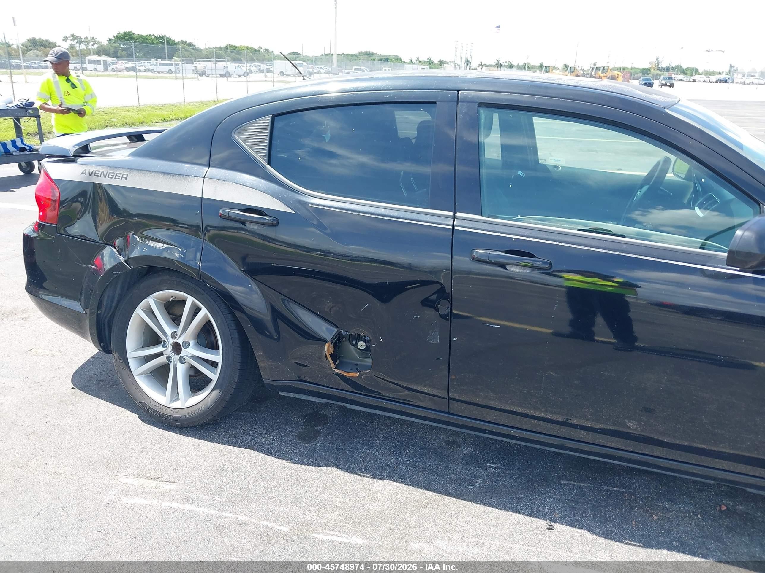 2014 Dodge Avenger Sxt Black vin: 1C3CDZCG8EN149253