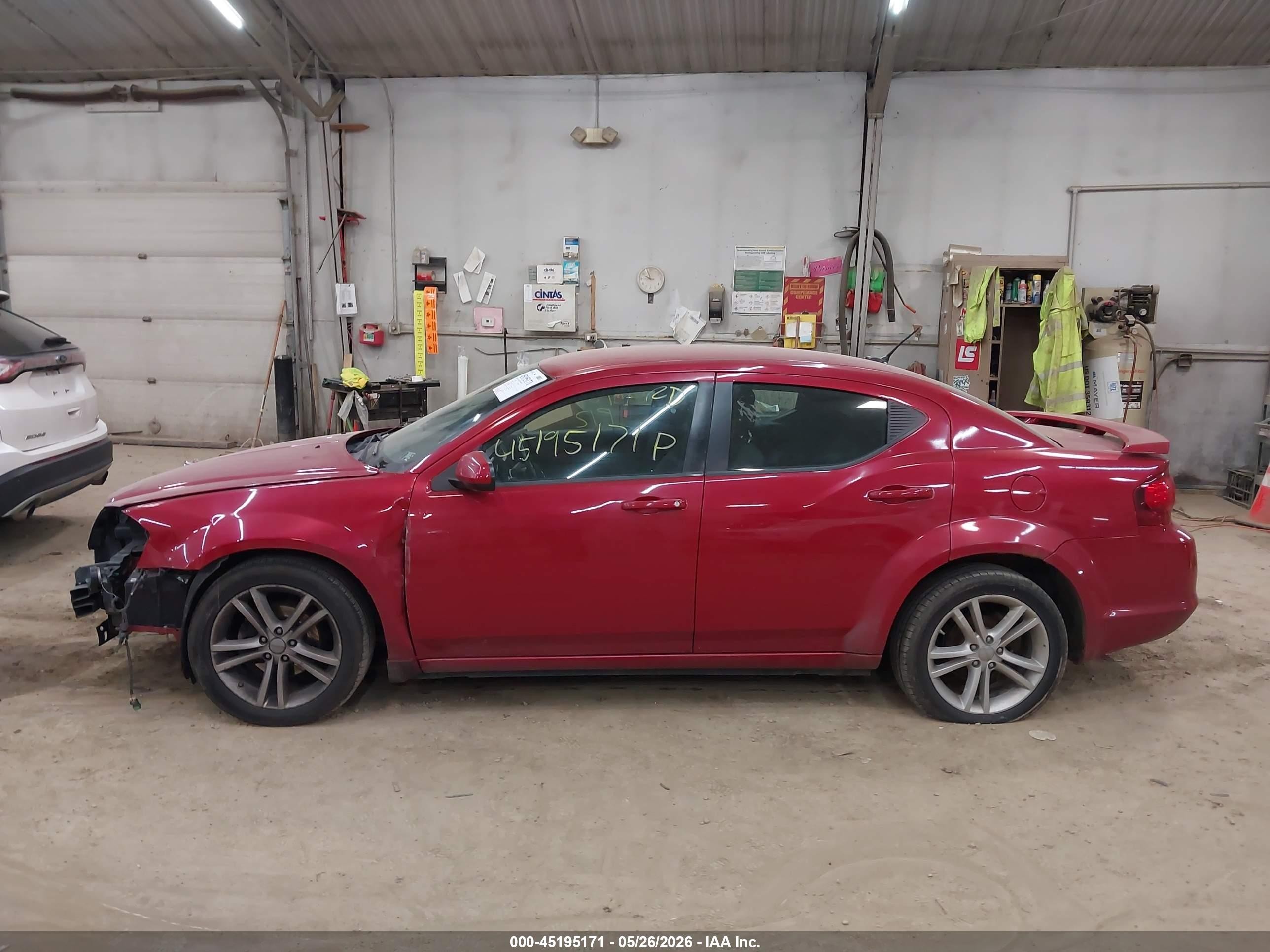 2012 Dodge Avenger Sxt Plus Red vin: 1C3CDZEG6CN142425
