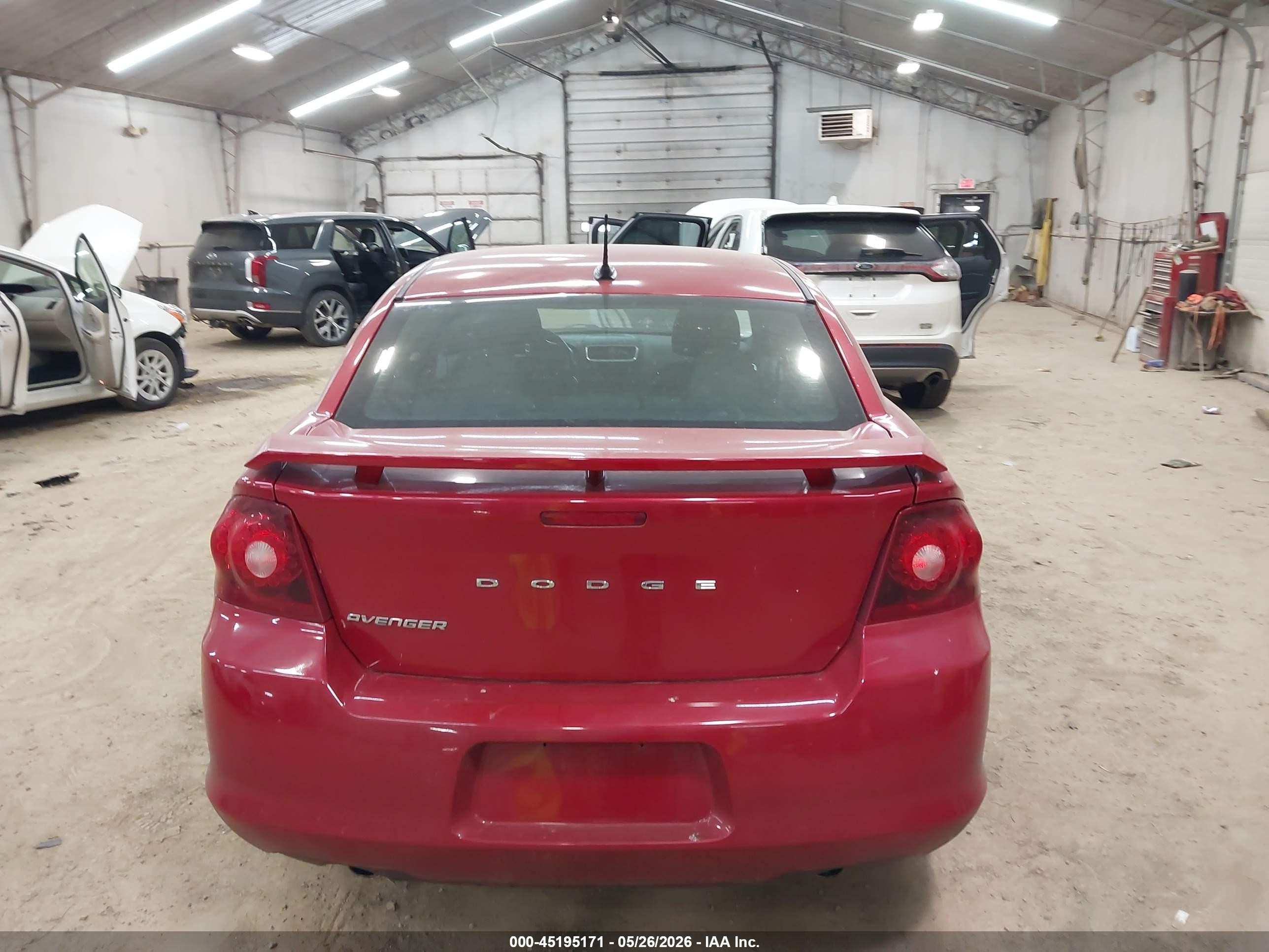 2012 Dodge Avenger Sxt Plus Red vin: 1C3CDZEG6CN142425