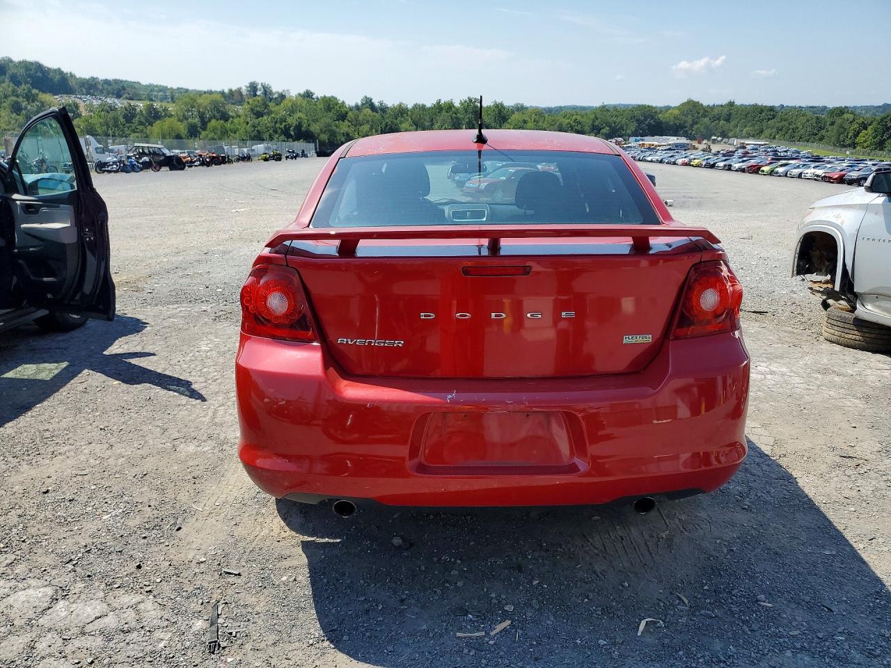 2012 Dodge Avenger Sxt Red vin: 1C3CDZEGXCN293588