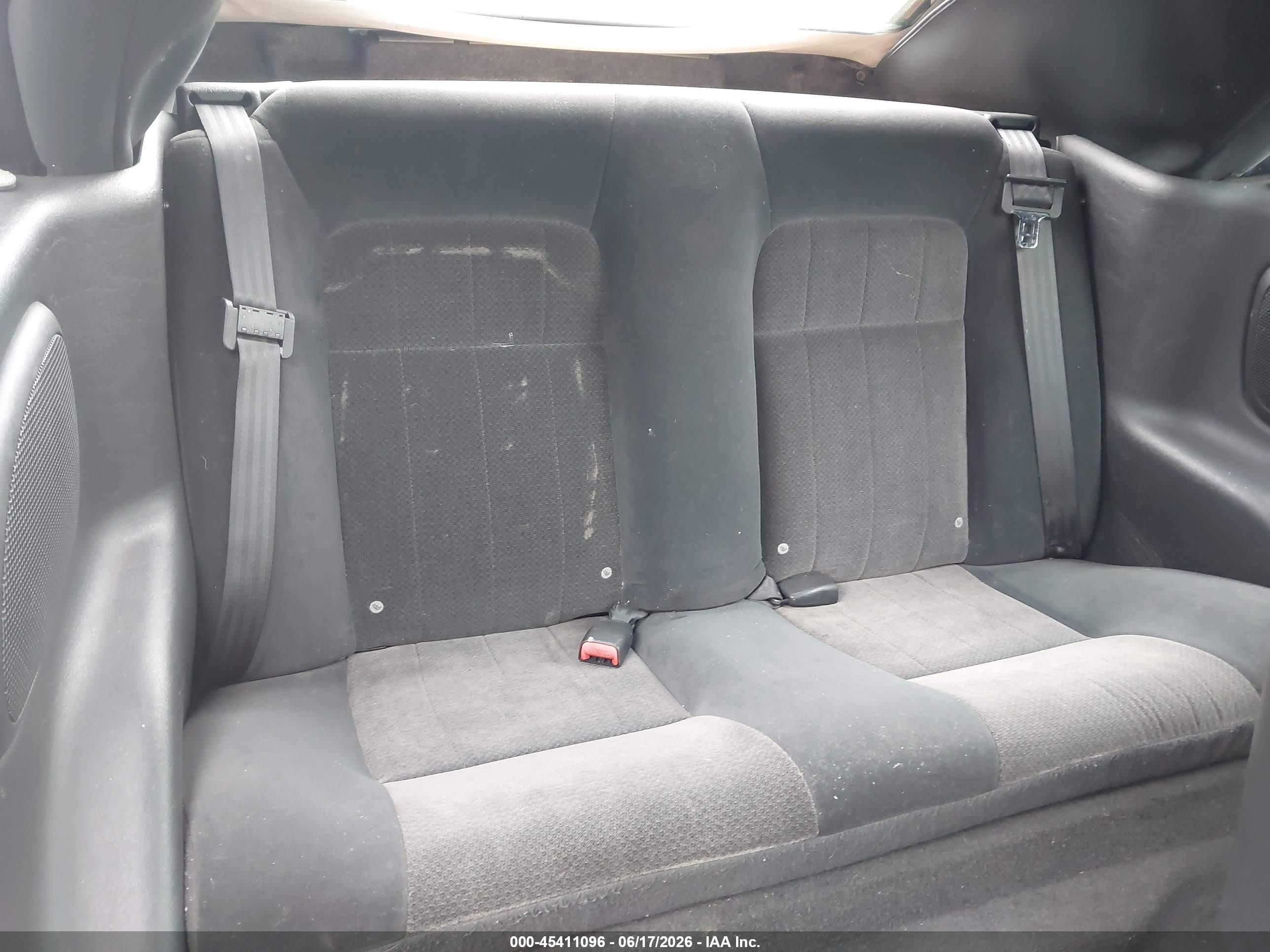 2005 Chrysler Sebring   Зеленый vin: 1C3EL45R05N635665