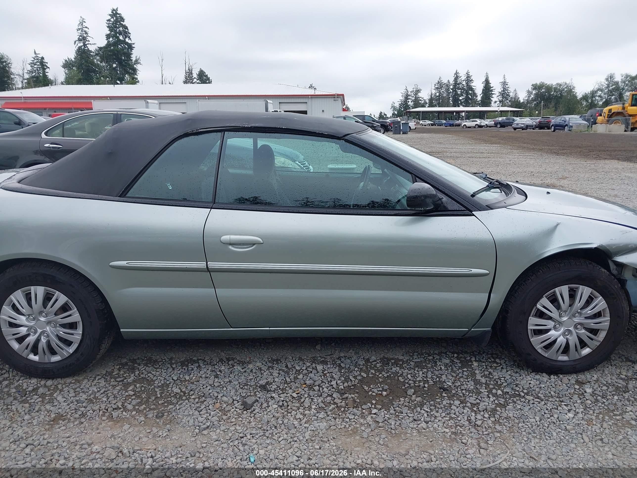 2005 Chrysler Sebring   Зеленый vin: 1C3EL45R05N635665