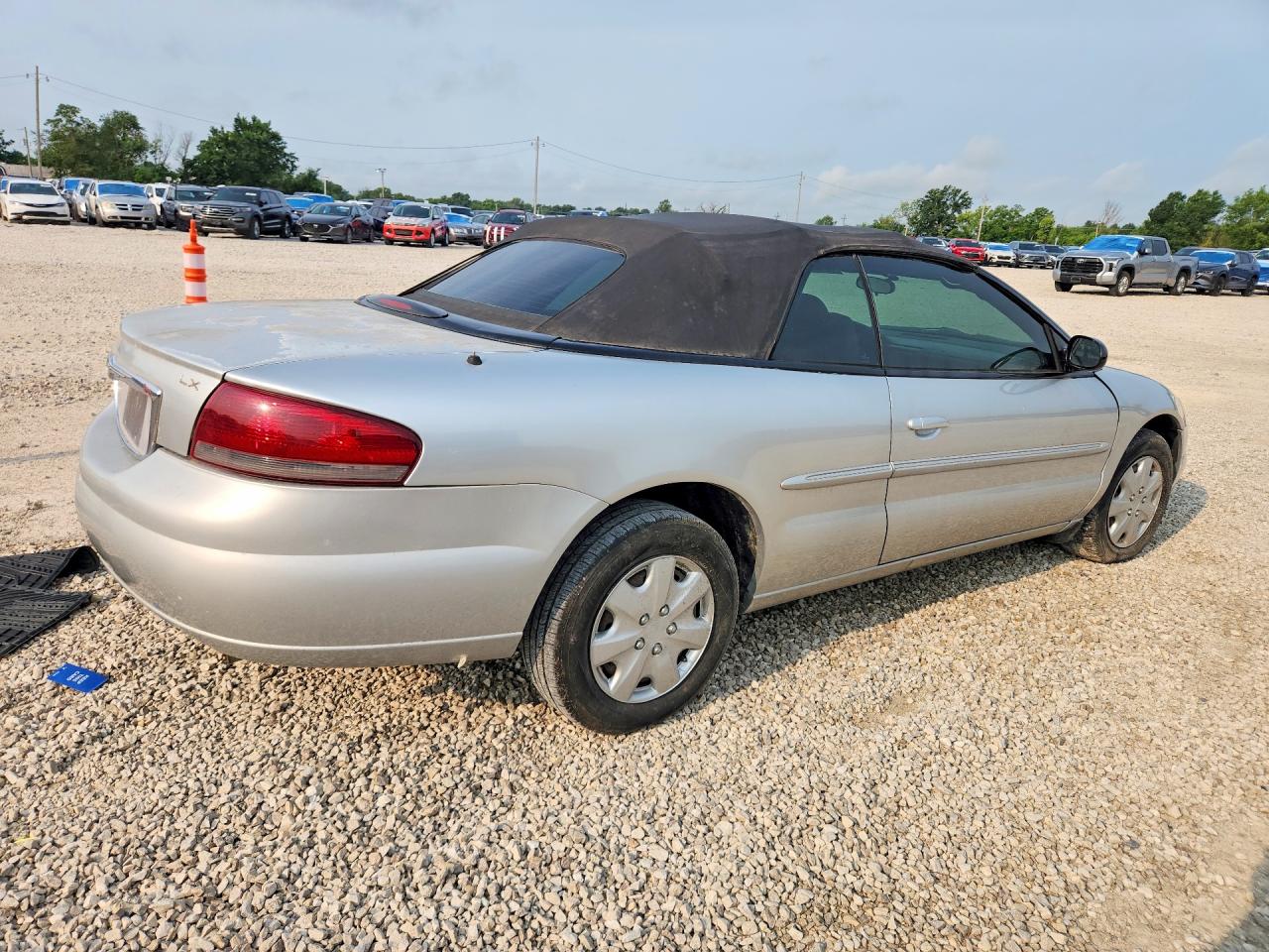 2004 Chrysler Sebring Lx Silver vin: 1C3EL45R64N167570