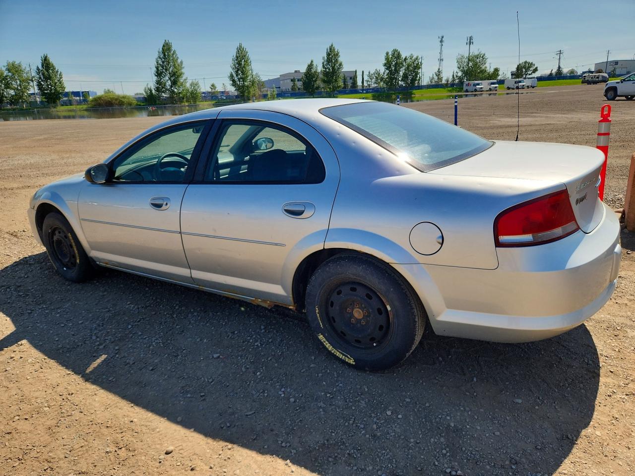 2004 Chrysler Sebring Lx Silver vin: 1C3EL46R34N196541