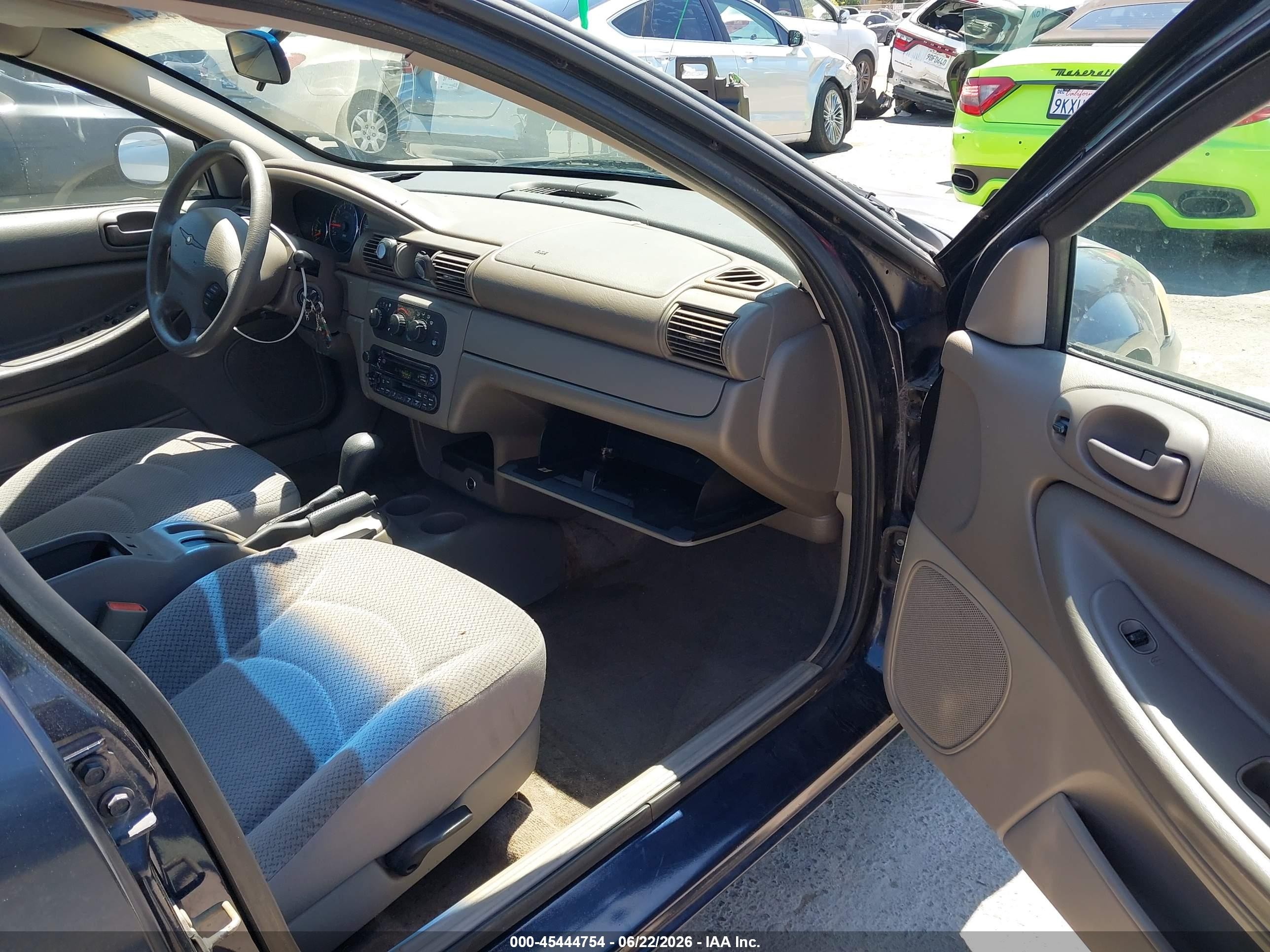 2004 Chrysler Sebring Lx Dark Blue vin: 1C3EL46R84N121589