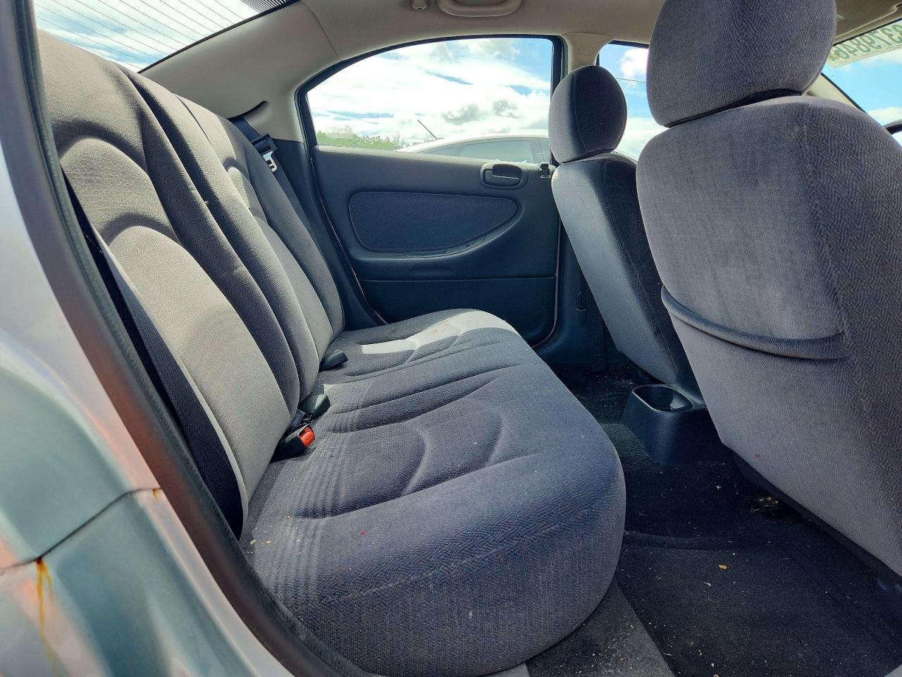2002 Chrysler Sebring Lx Silver vin: 1C3EL46RX2N229872