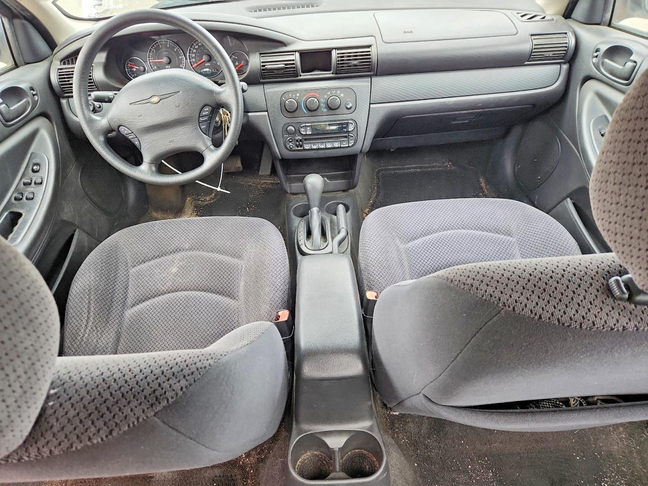 2004 Chrysler Sebring Lx Silver vin: 1C3EL46X24N289288