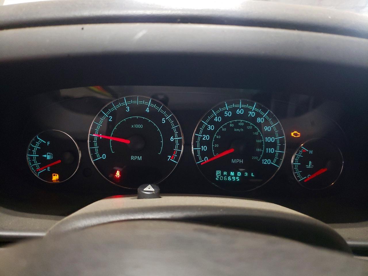 2005 Chrysler Sebring White vin: 1C3EL46X55N641569
