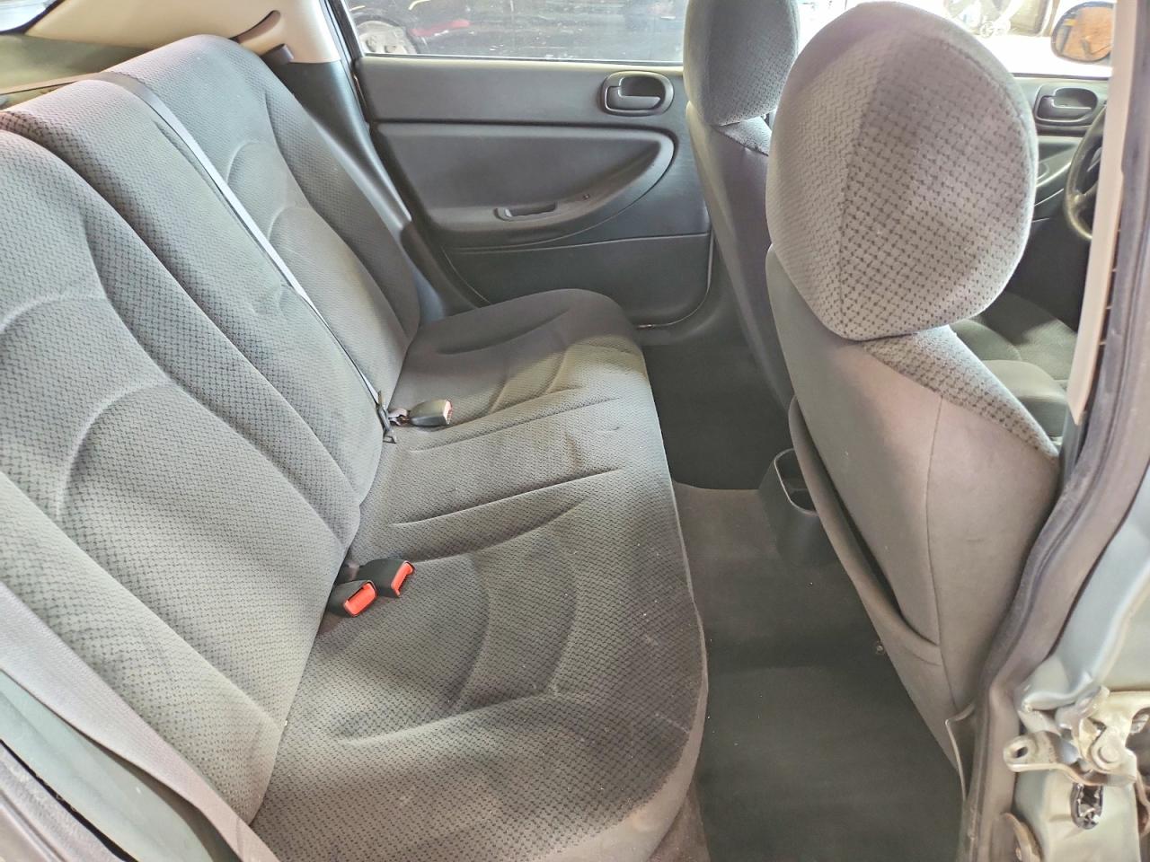 2004 Chrysler Sebring Lx Silver vin: 1C3EL46X84N201795