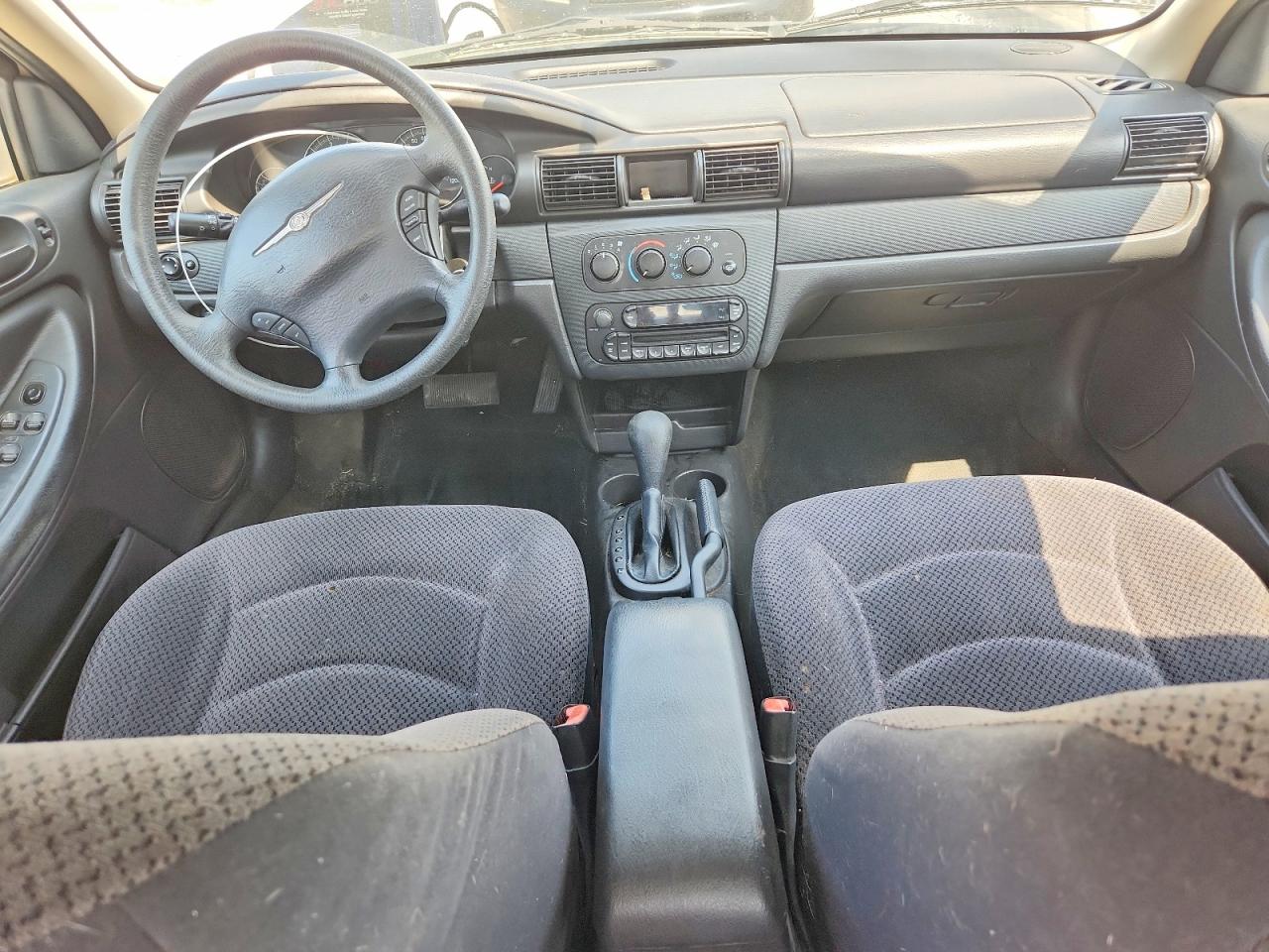 2005 Chrysler Sebring Белый vin: 1C3EL46X95N628436