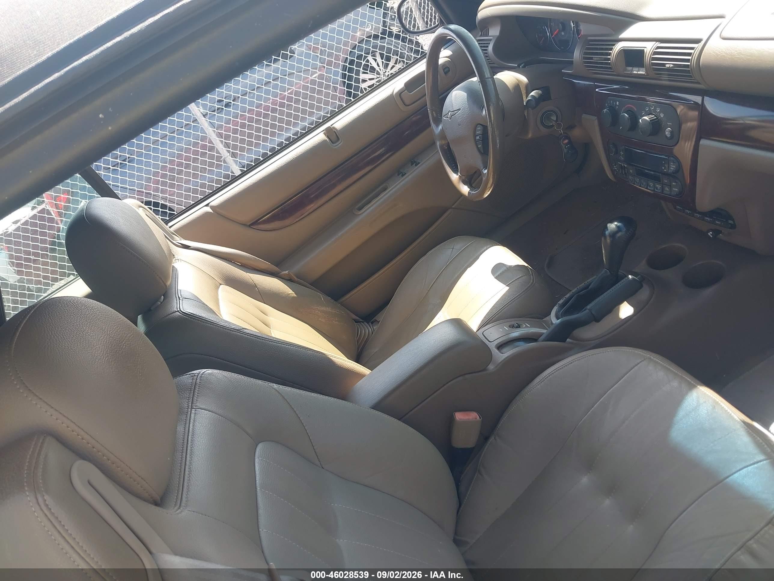 2002 Chrysler Sebring Lxi Красный vin: 1C3EL55R12N235843