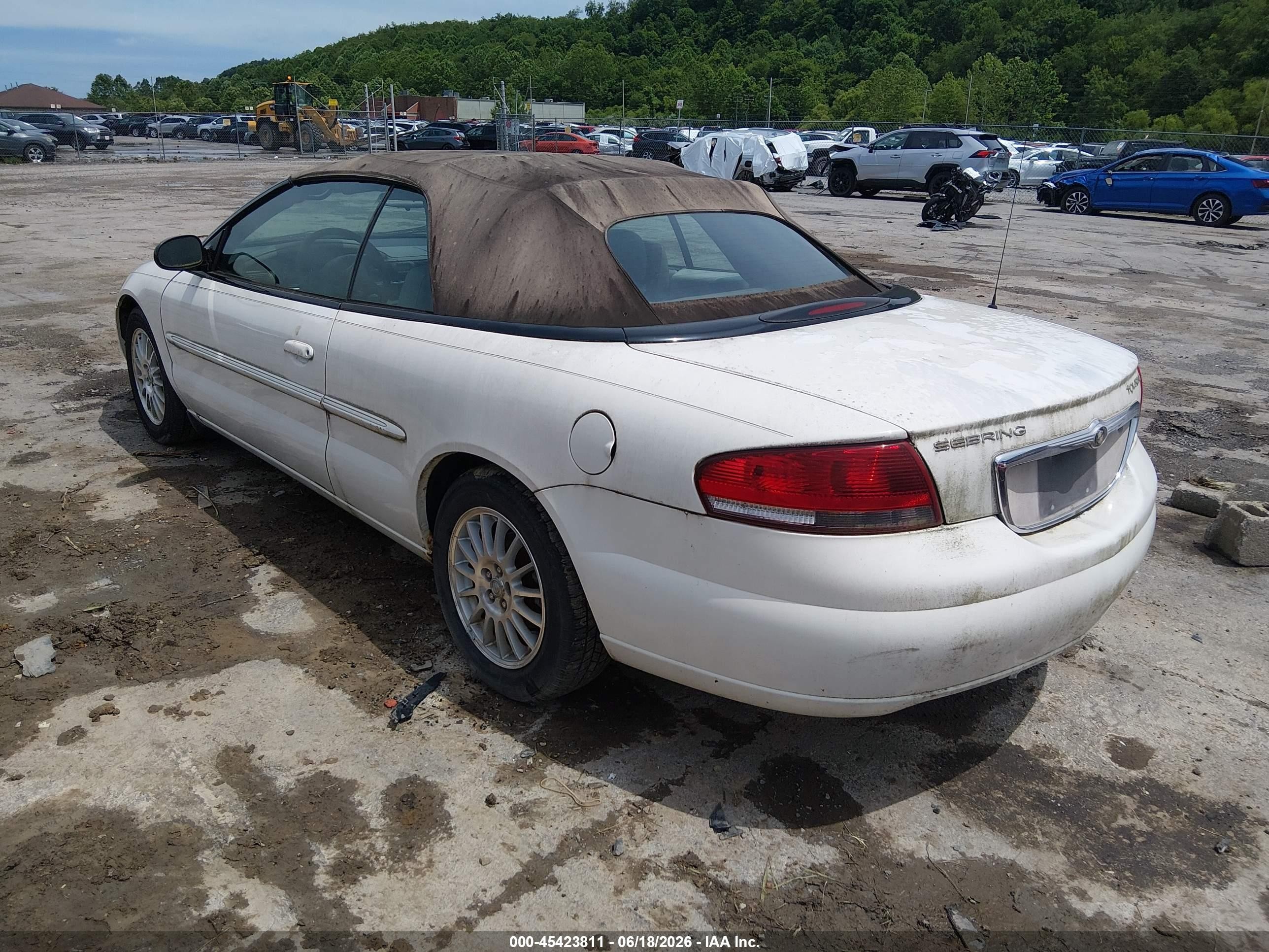 2005 Chrysler Sebring Touring White vin: 1C3EL55R35N503294