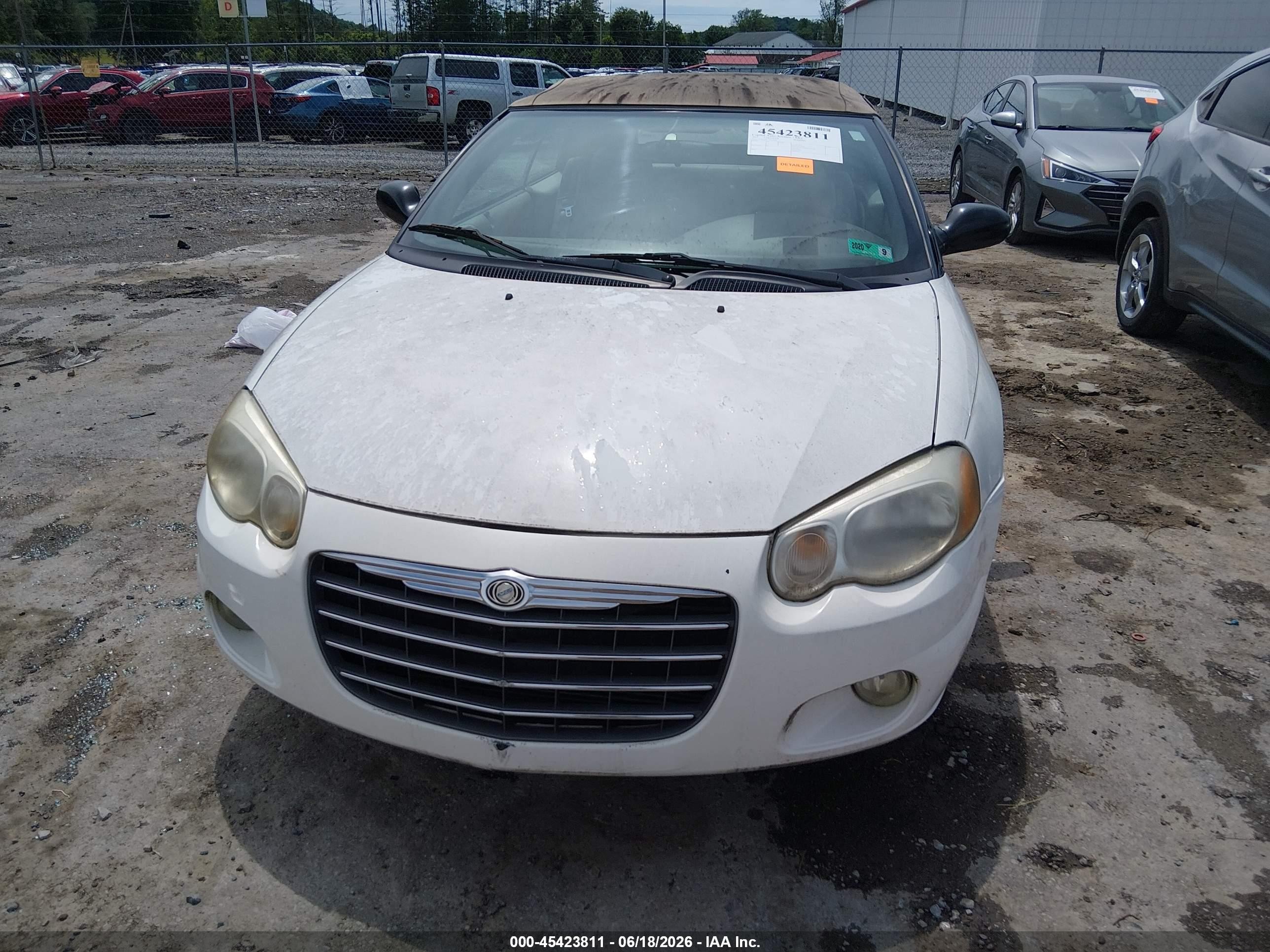 2005 Chrysler Sebring Touring White vin: 1C3EL55R35N503294