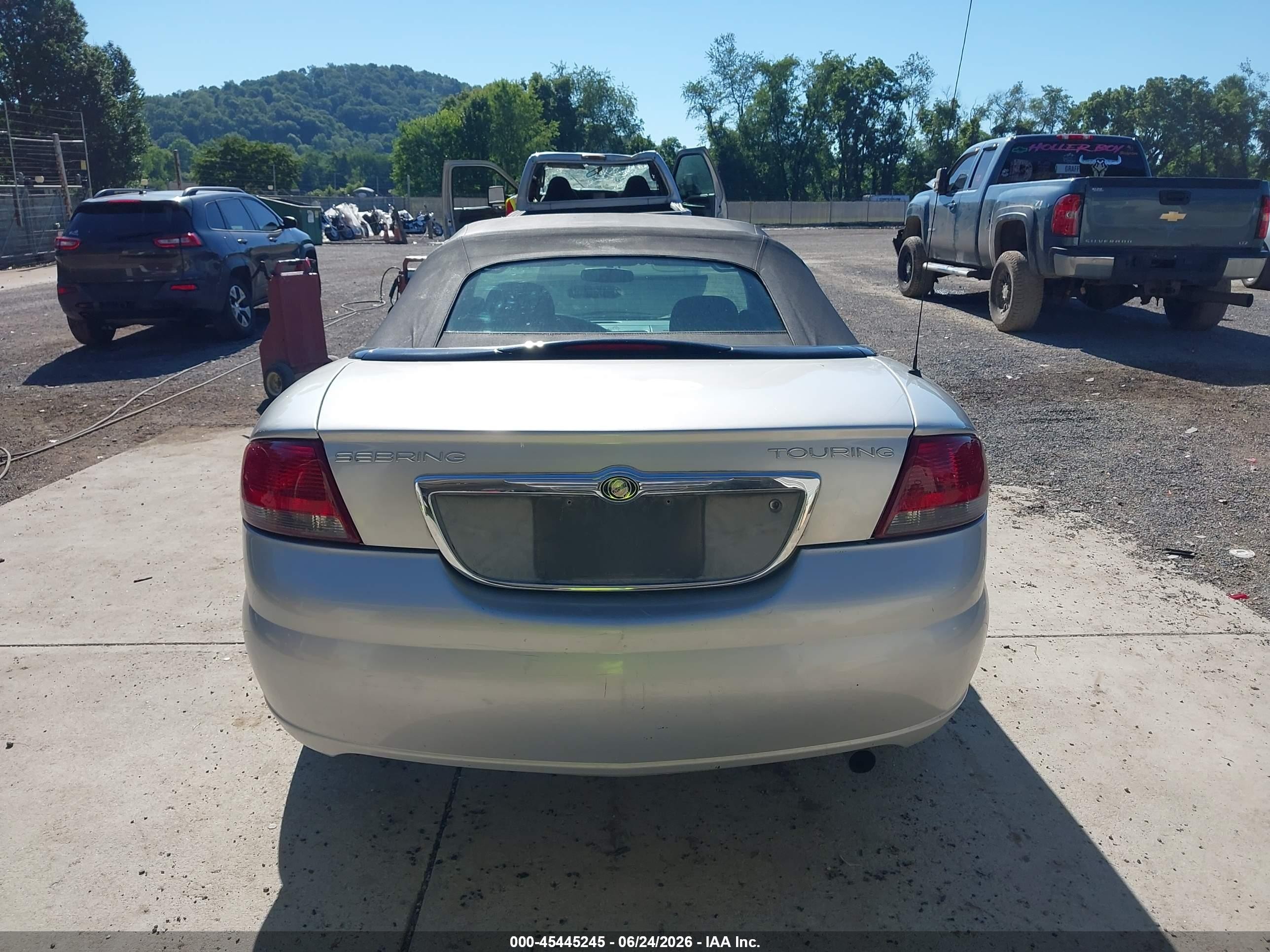 2004 Chrysler Sebring Lxi Silver vin: 1C3EL55R74N340745