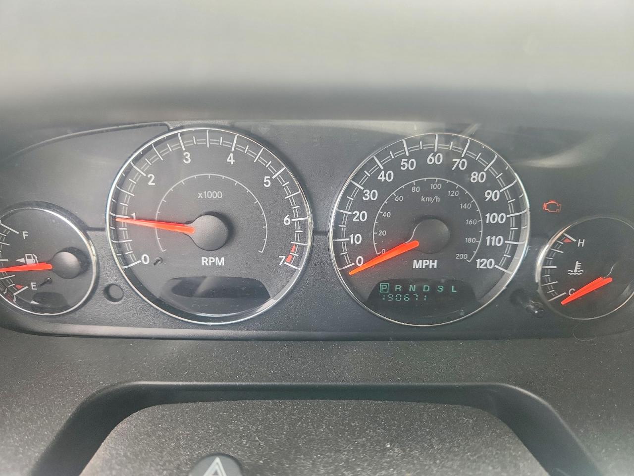 2004 Chrysler Sebring Lxi Silver vin: 1C3EL55R84N318544