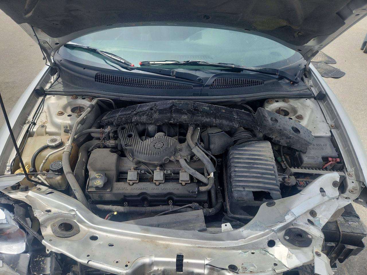 2004 Chrysler Sebring Lxi Silver vin: 1C3EL55R84N318544