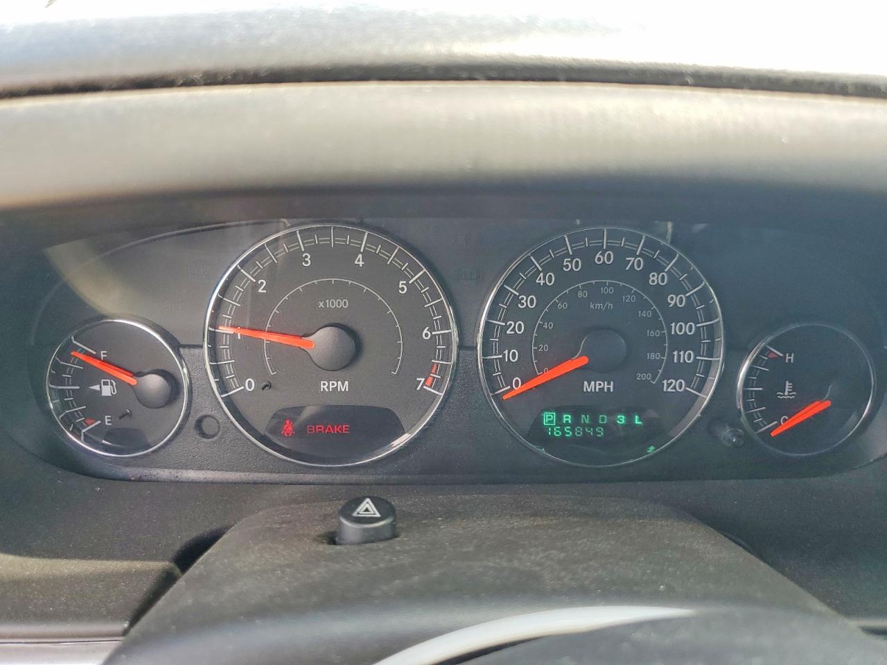 2005 Chrysler Sebring Touring Silver vin: 1C3EL55R95N576511