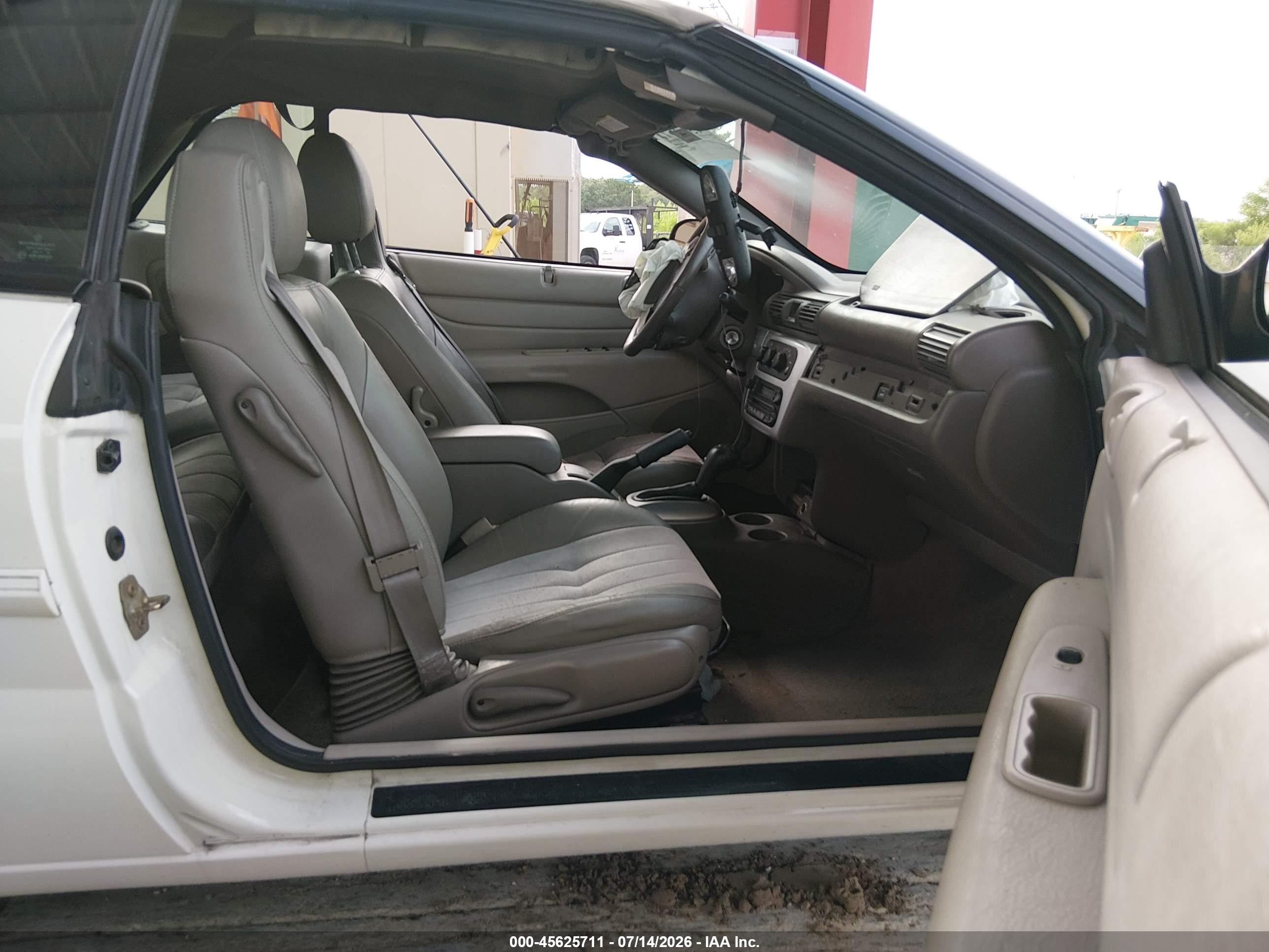 2006 Chrysler Sebring Touring White vin: 1C3EL55R96N187093