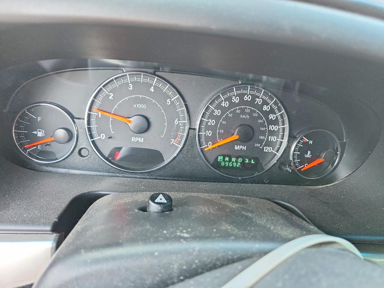 2005 Chrysler Sebring Touring Silver vin: 1C3EL55RX5N633749