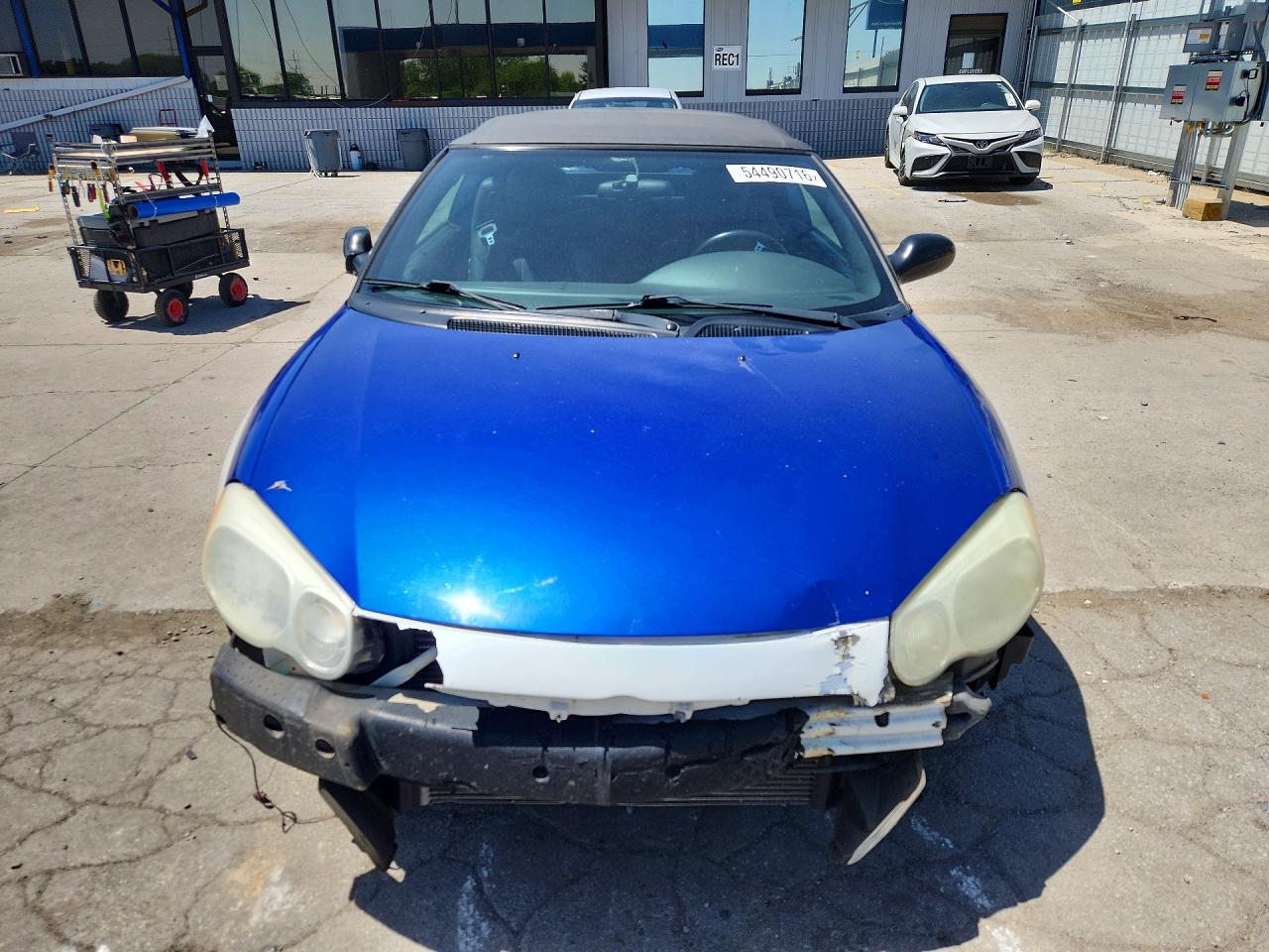 2005 Chrysler Sebring Touring White vin: 1C3EL55RX5N640832