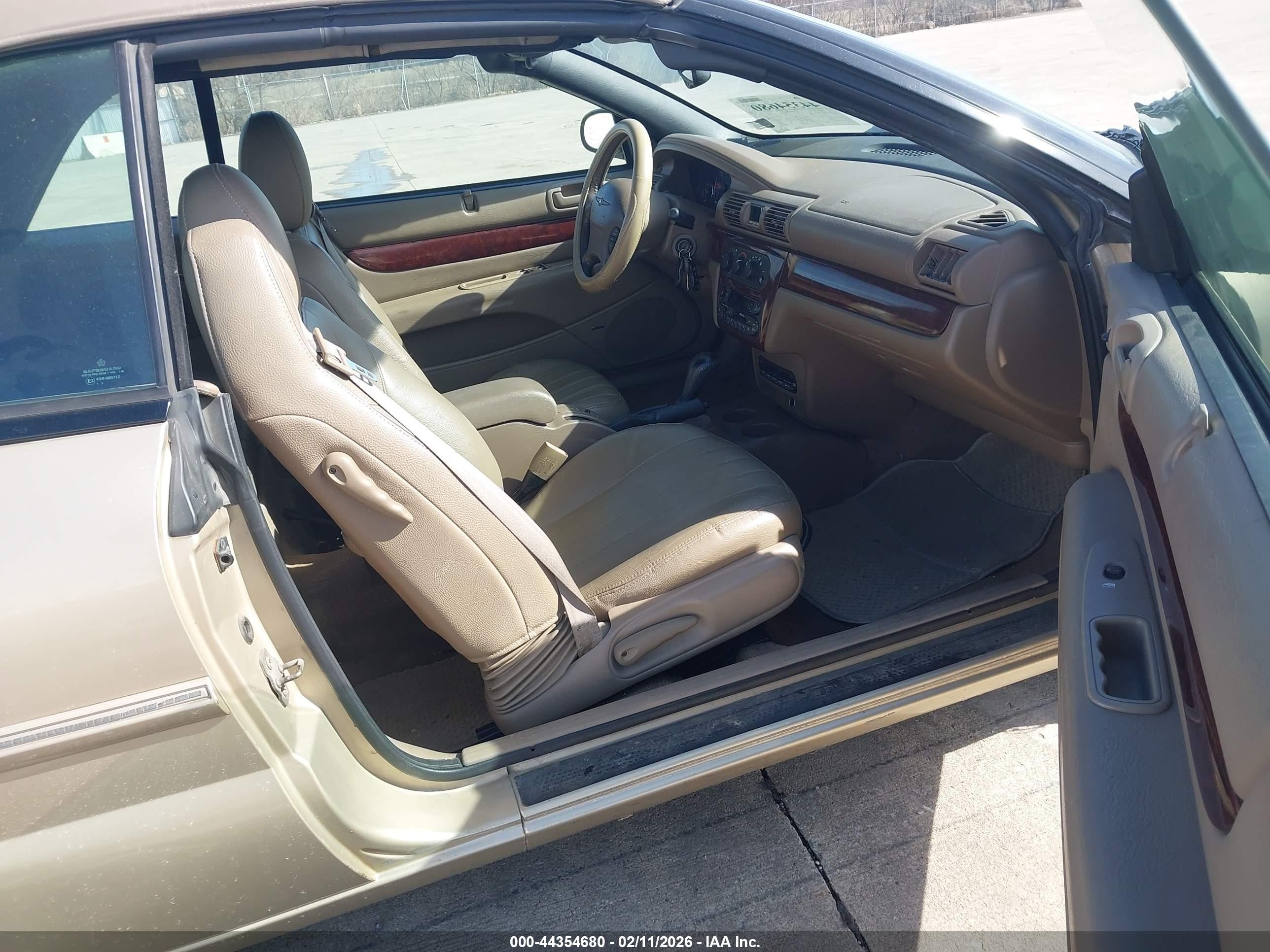 2001 Chrysler Sebring Lxi Brown vin: 1C3EL55U41N685585
