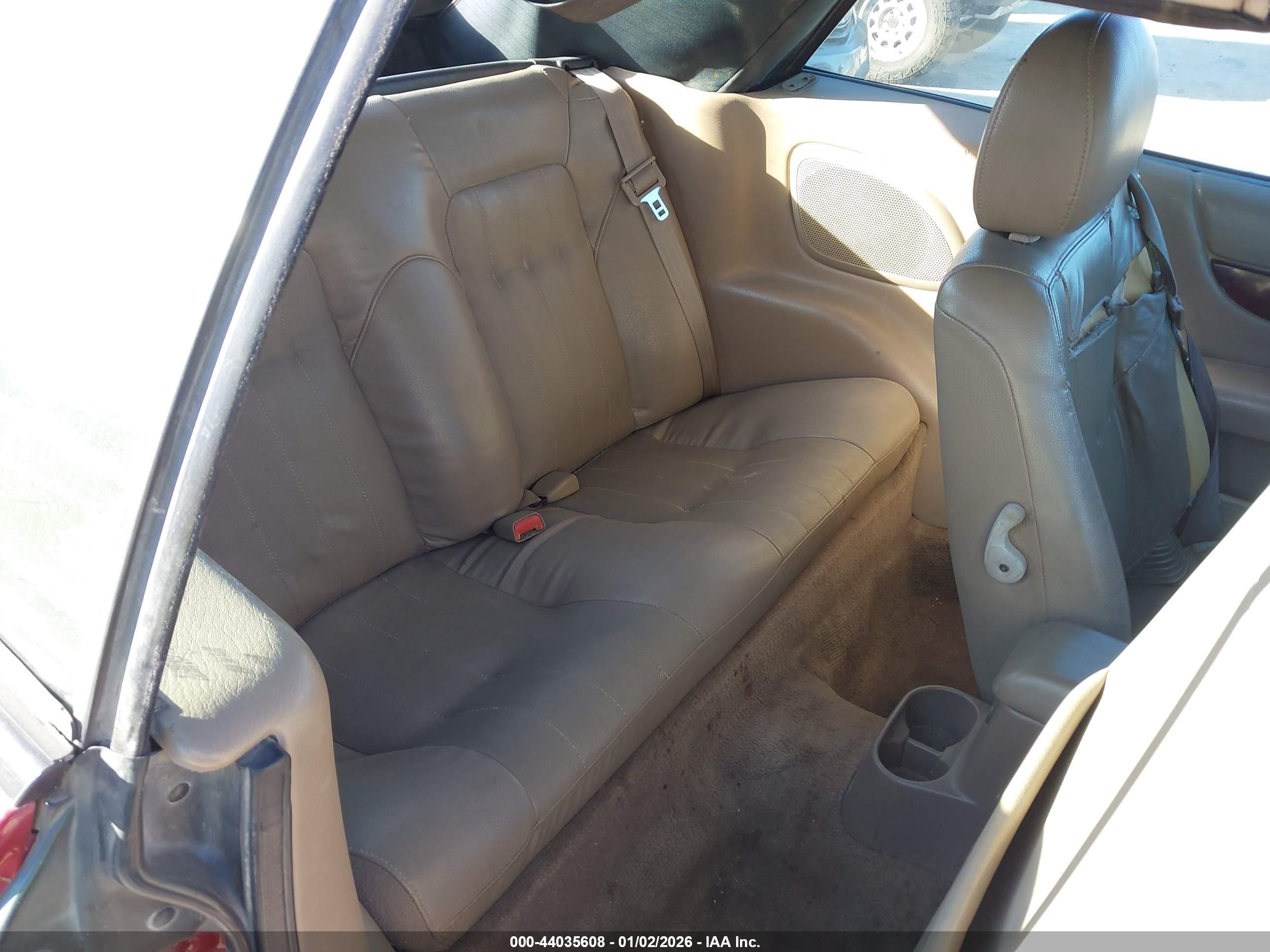 2001 Chrysler Sebring Lxi Красный vin: 1C3EL55U51N606070