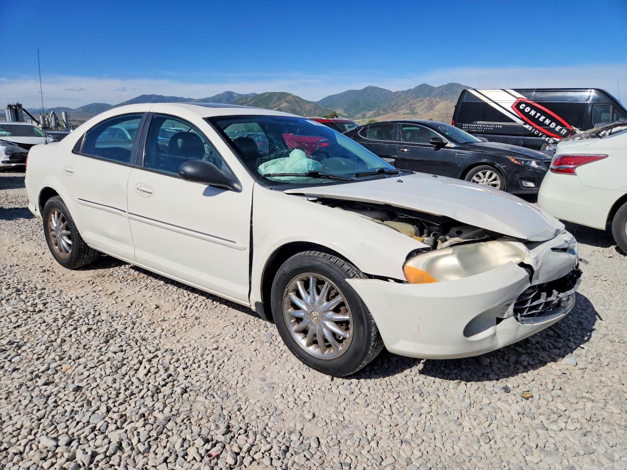 2002 Chrysler Sebring Lxi White vin: 1C3EL56R02N169381